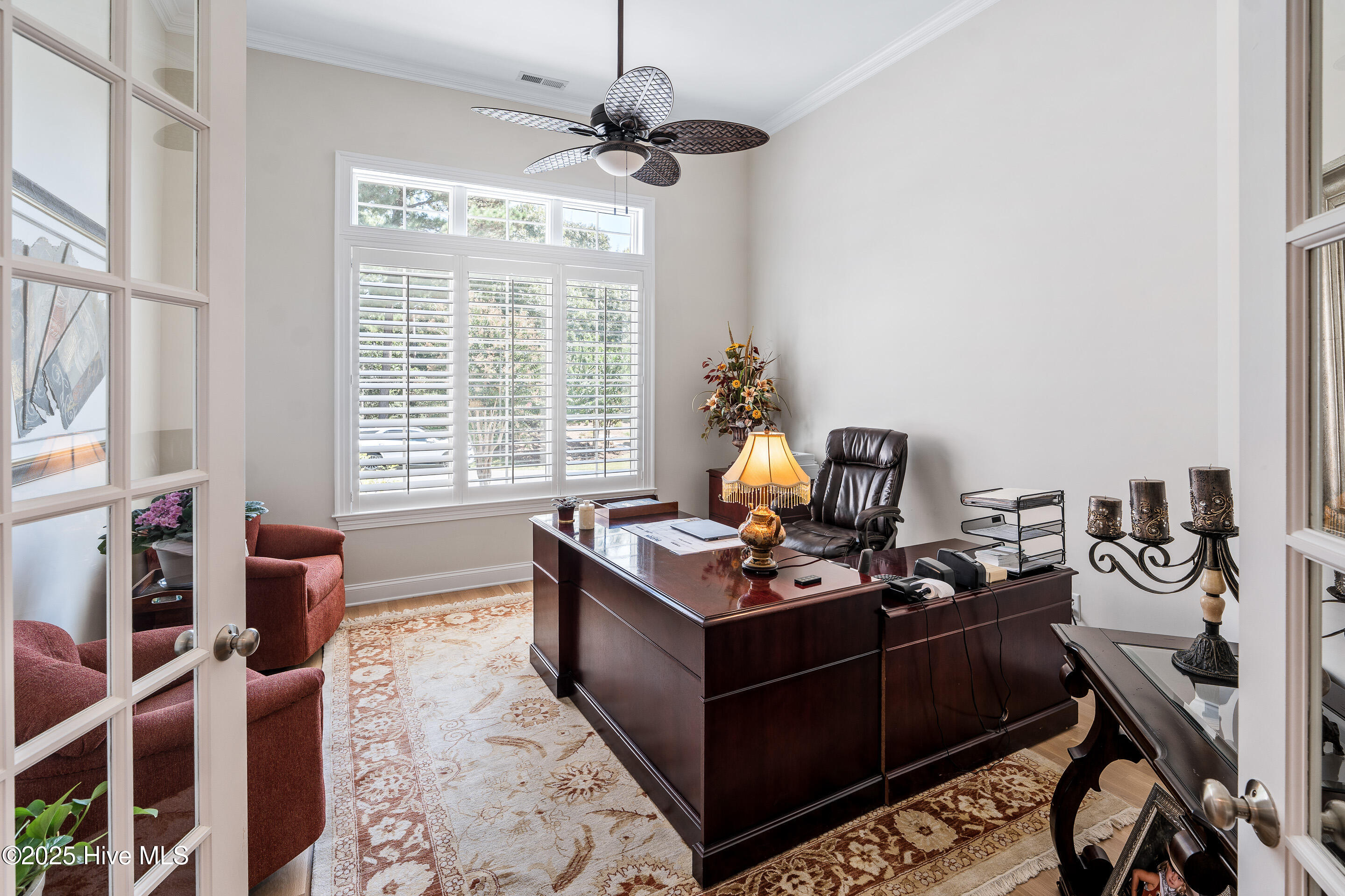 100529477 | Photo 27