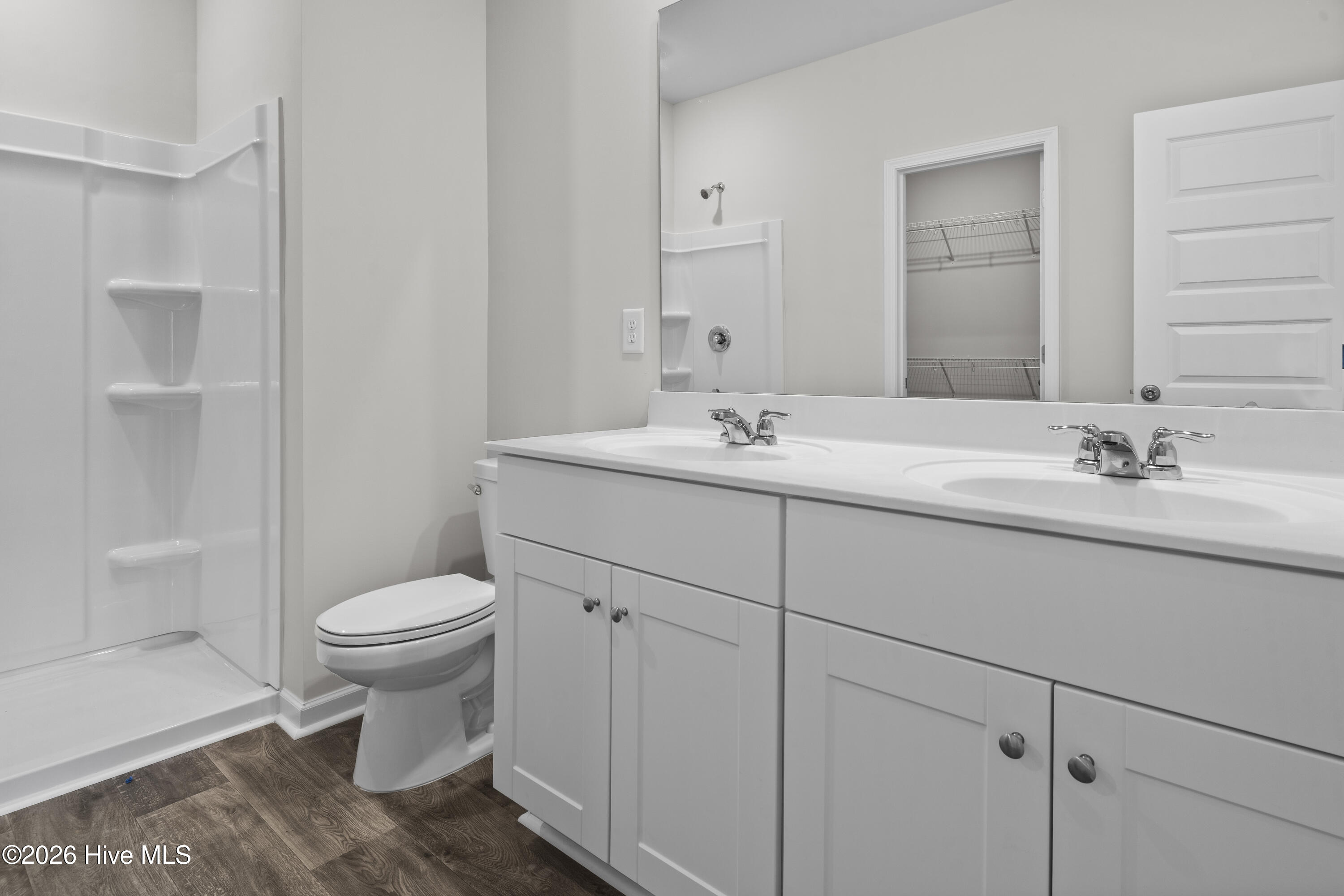 100557776 | Photo 18