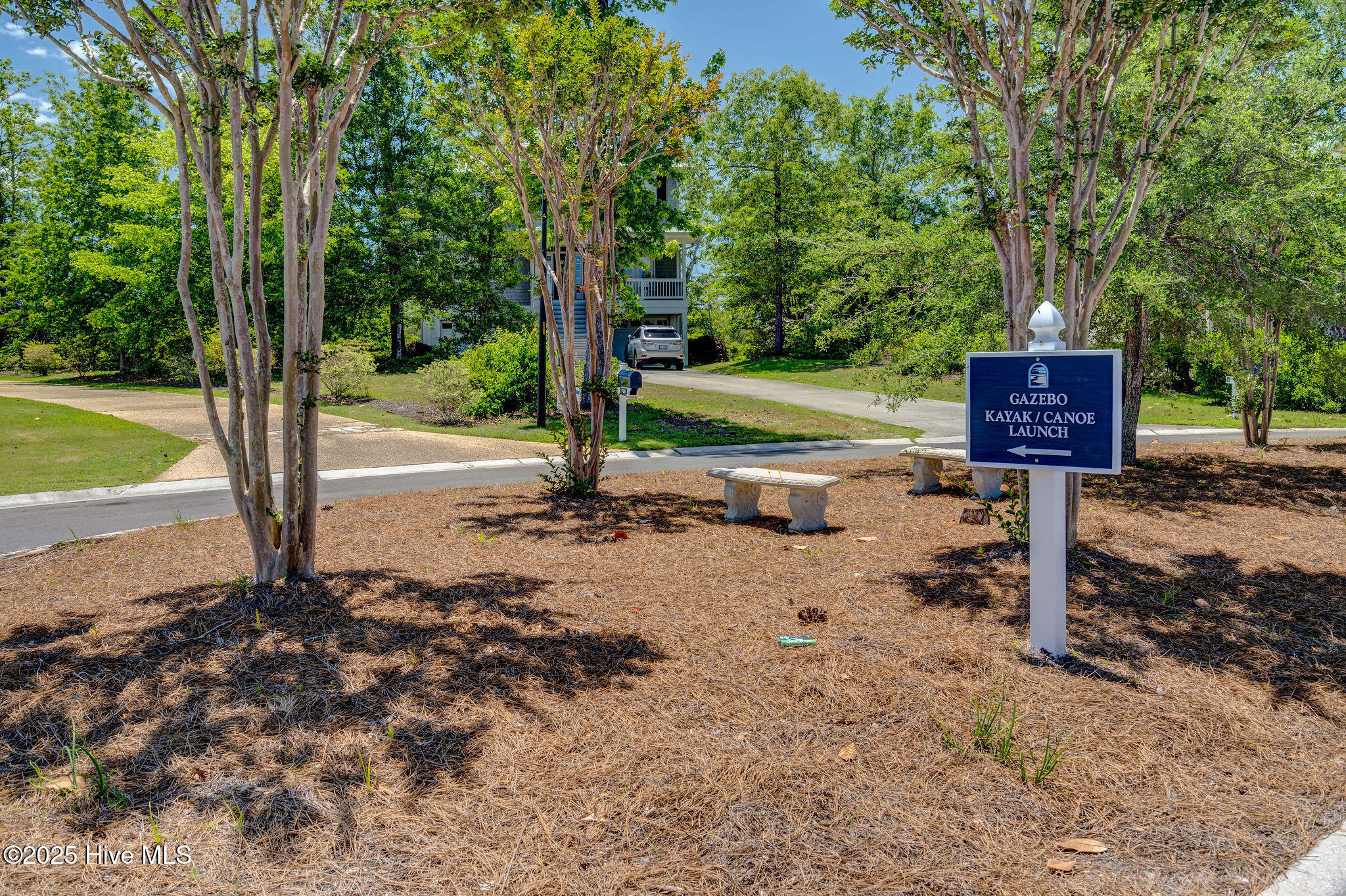 100540017 | Photo 74