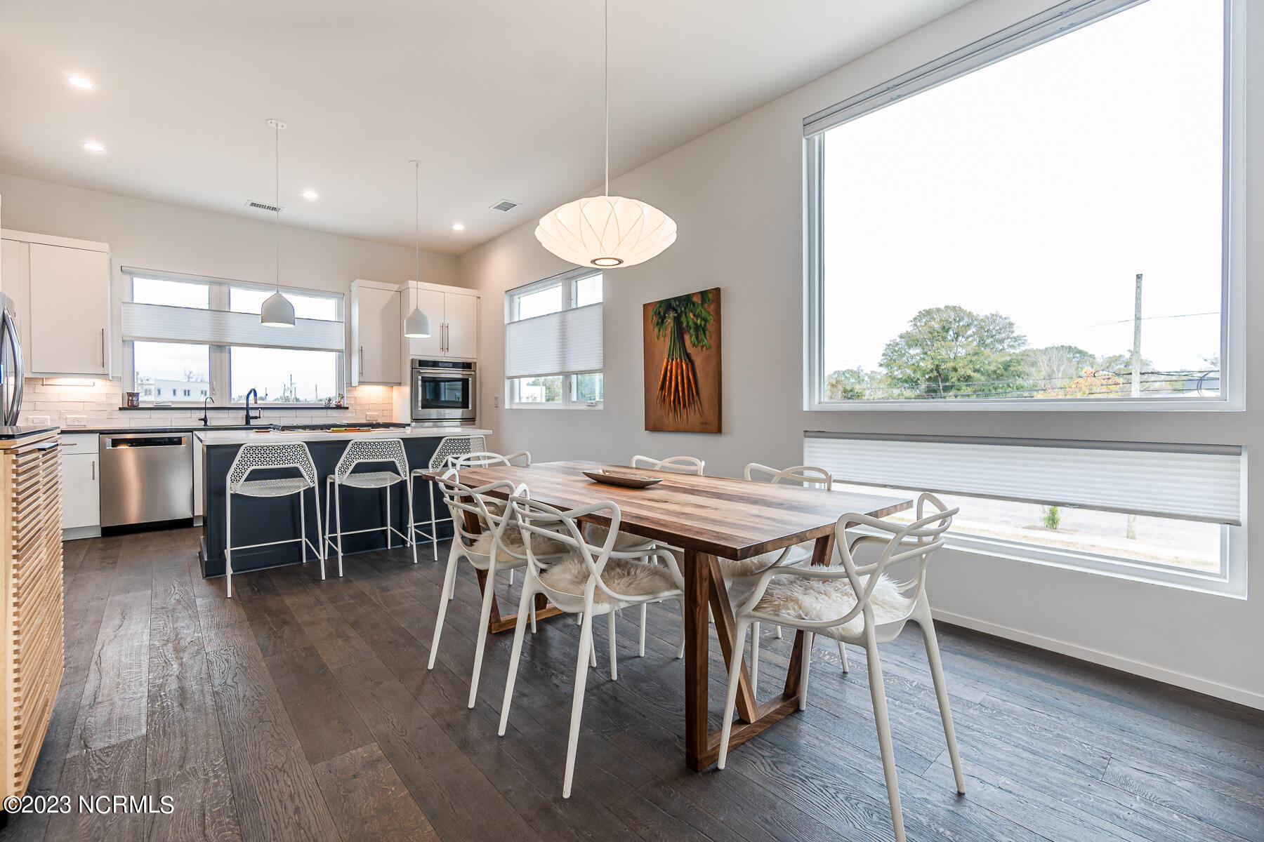 100552304 | Photo 18