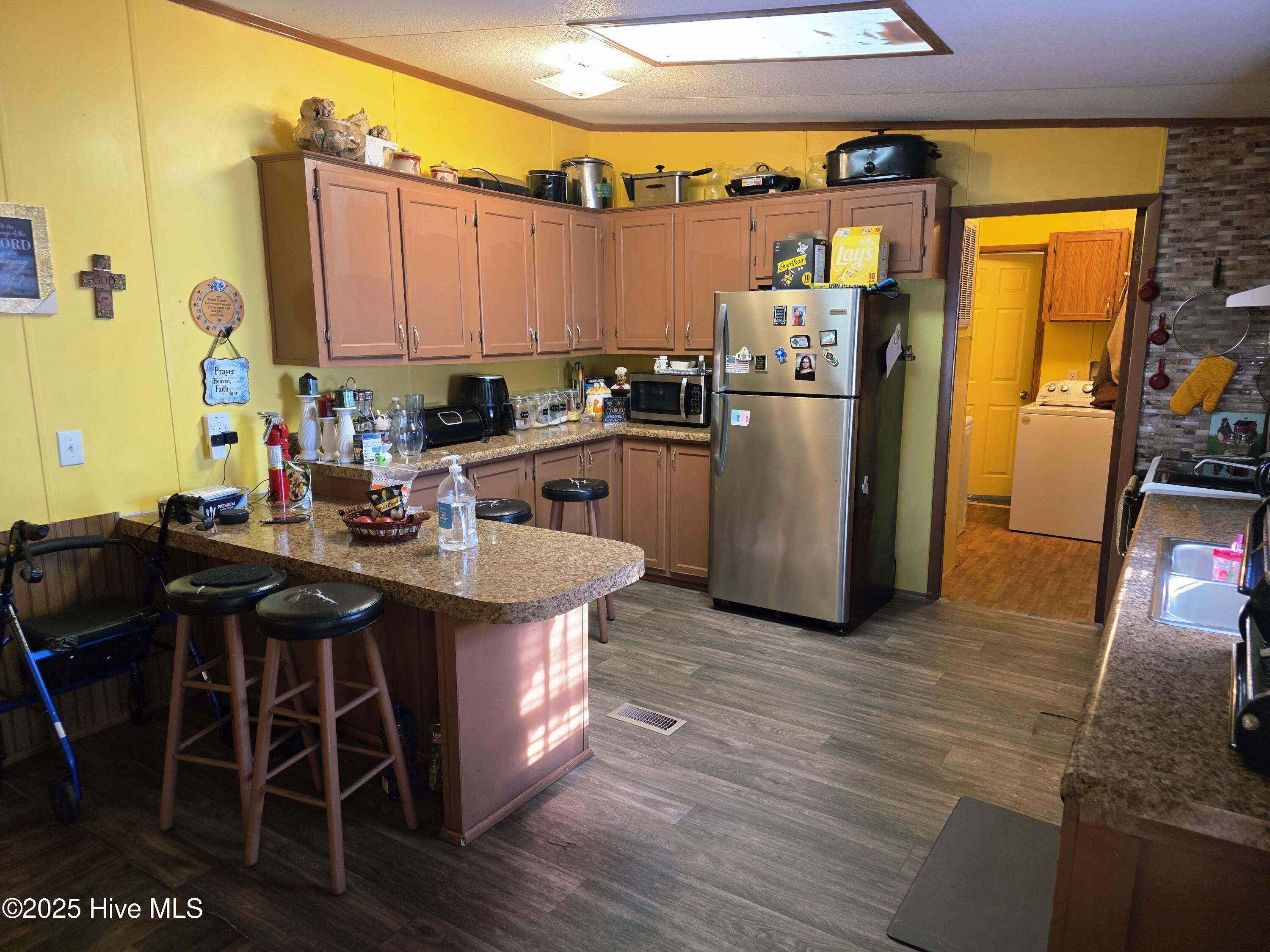 100542988 | Photo 10