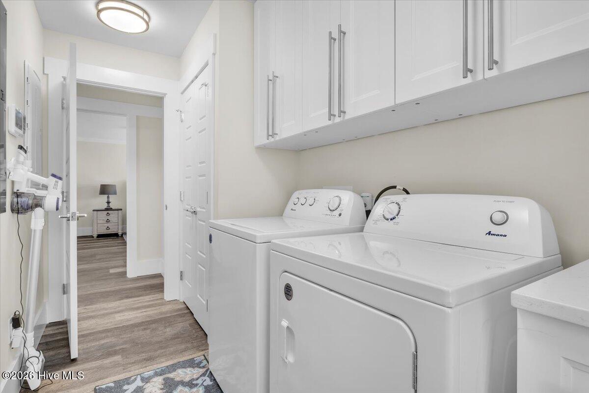 100550591 | Photo 27