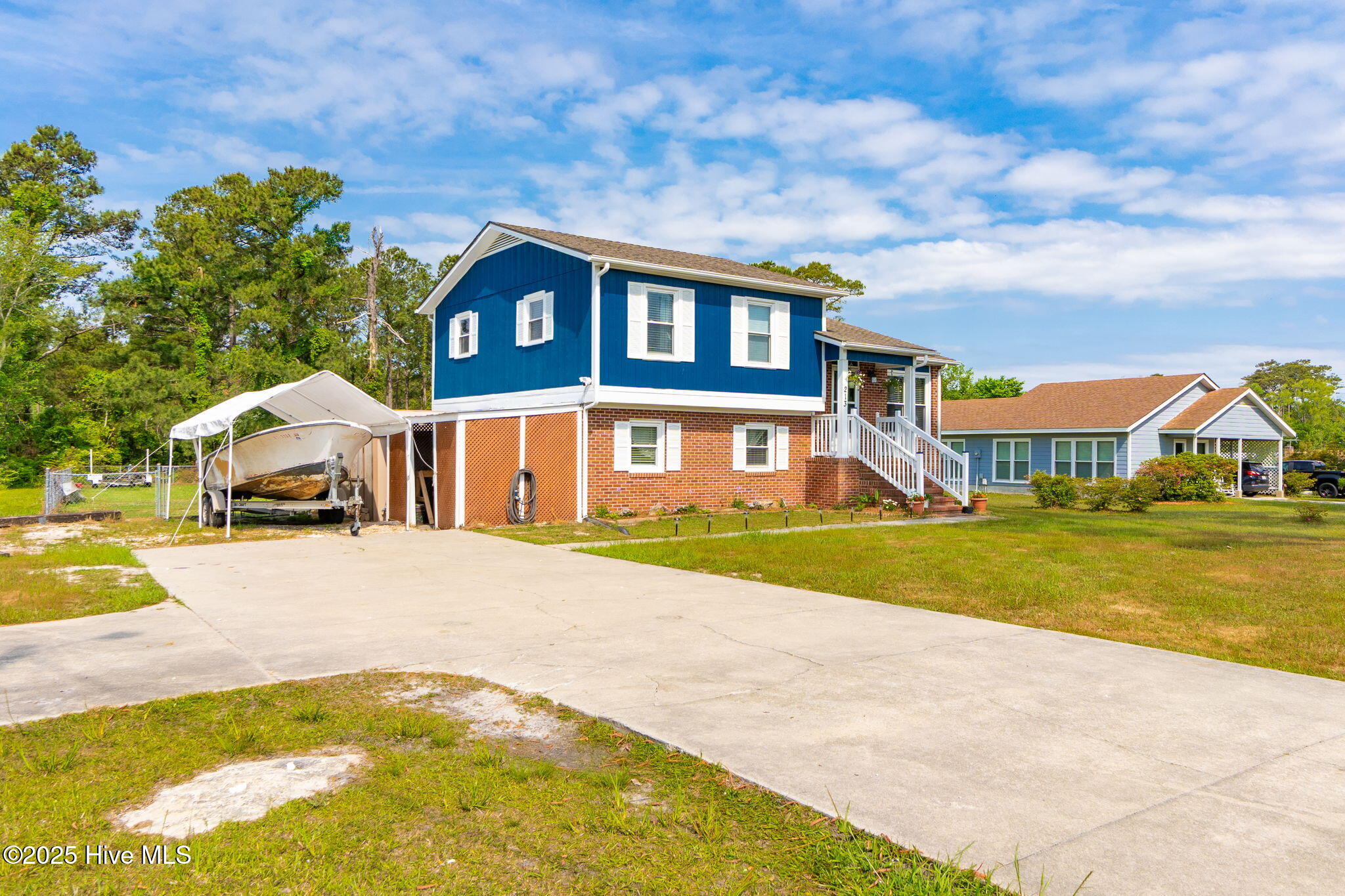 213 Nine Mile Road,Newport