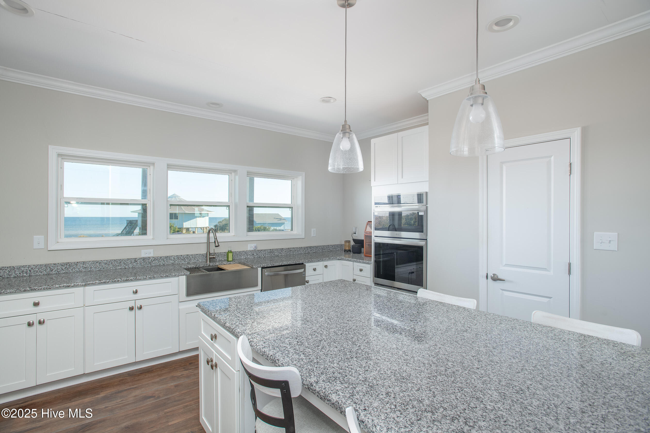 285 Soundview Drive,Cedar Island