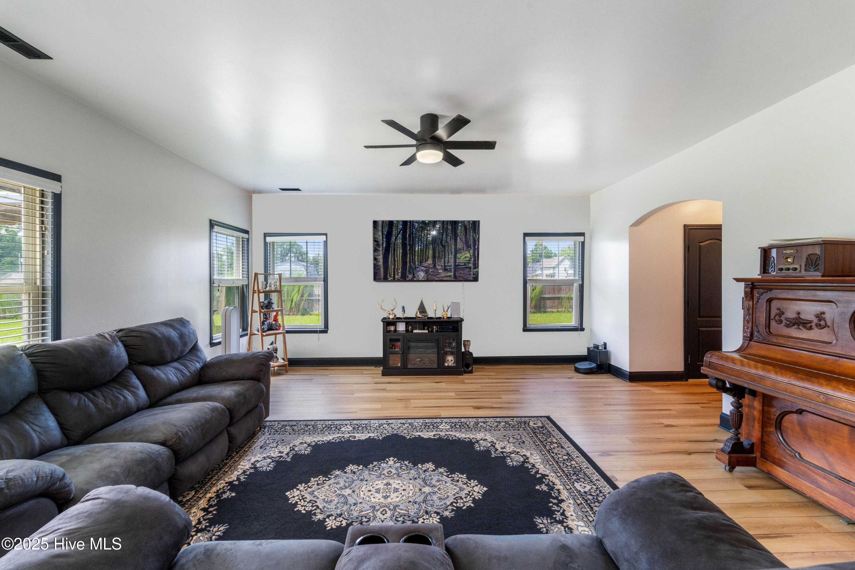 106 Moss Creek Drive, Jacksonville, NC 28540 – photo 10: DSC03162