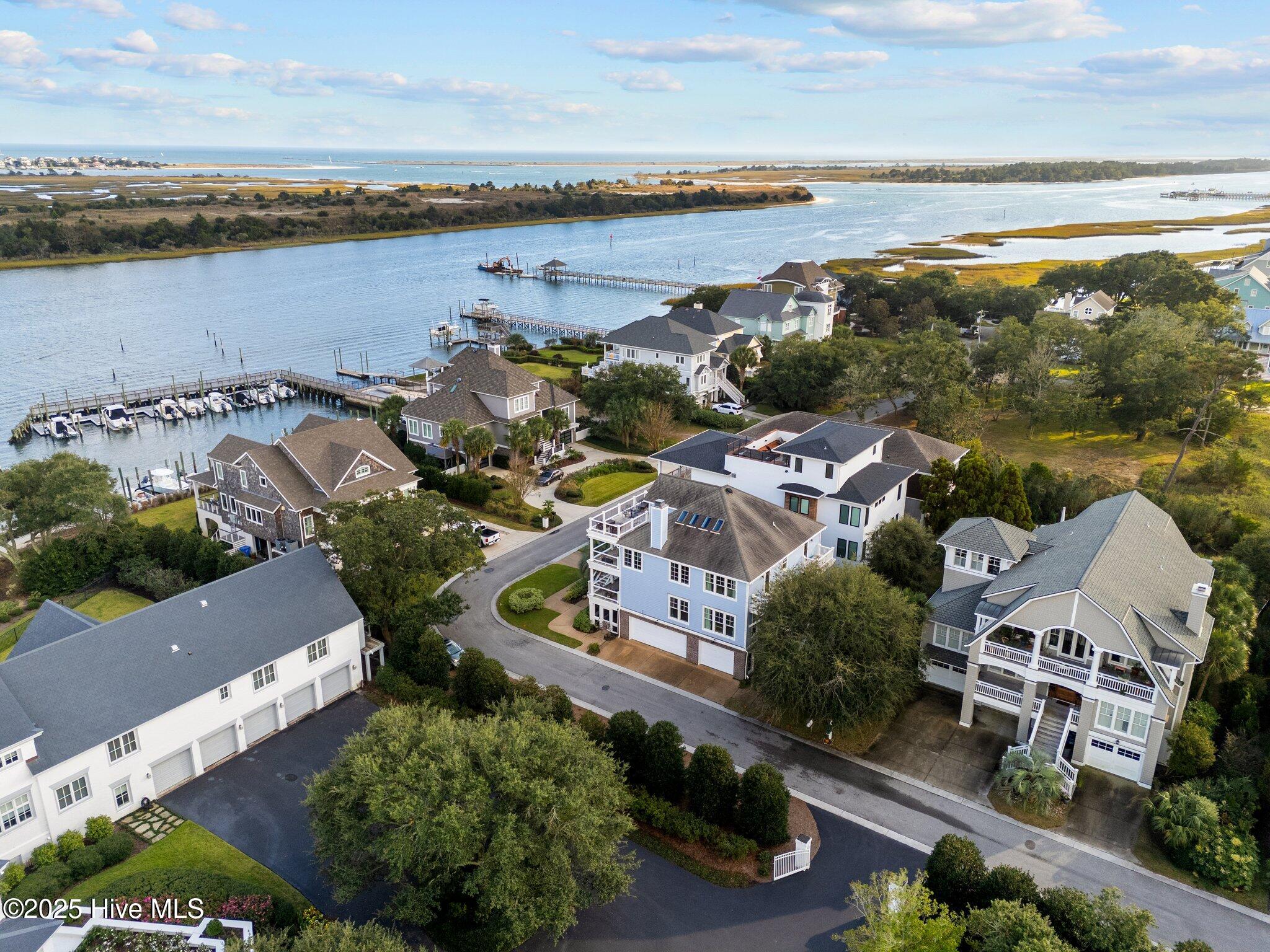 100525700 | Photo 69