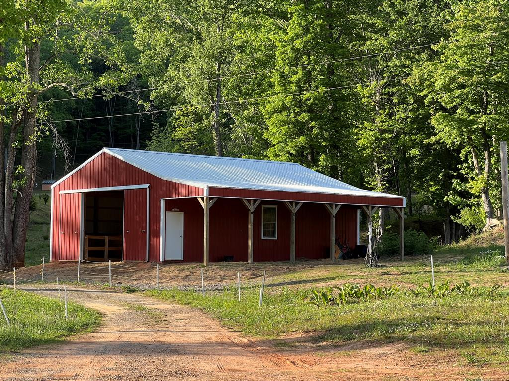 3325 Pack Mountain Road, Murphy, NC 28906 Listing Photo  2