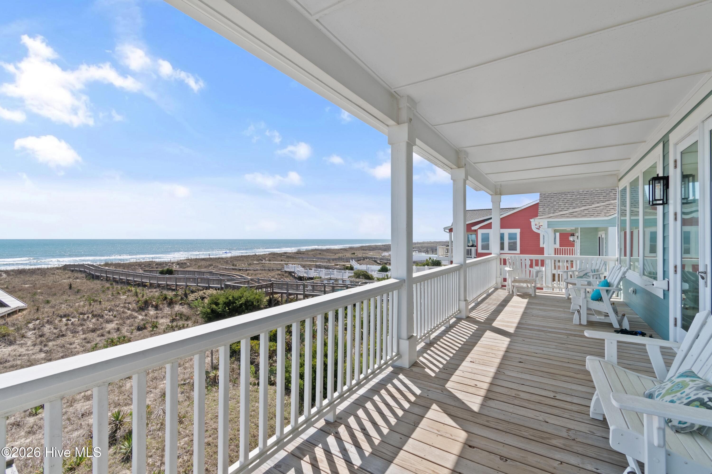 100564147 | Photo 56