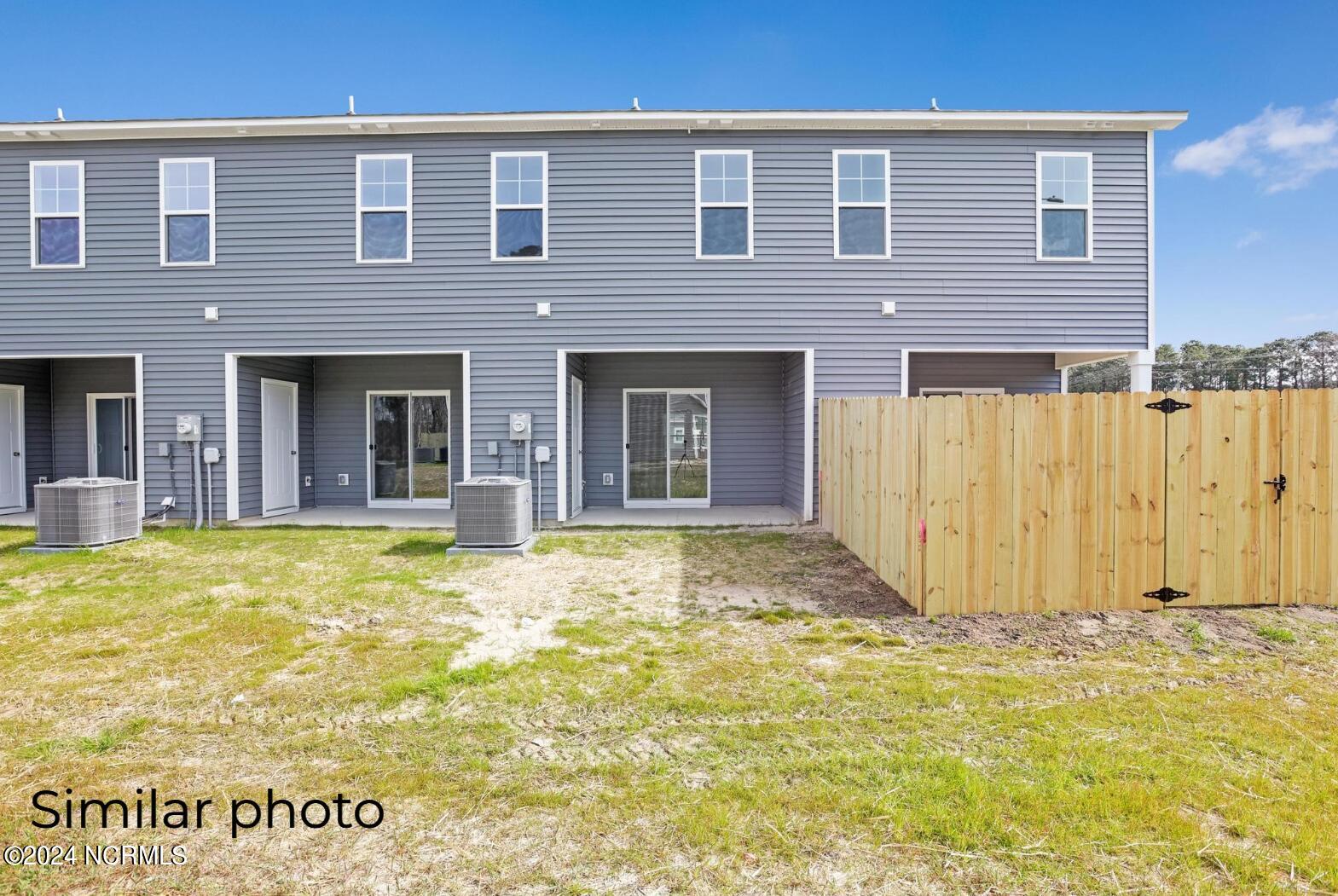 100537092 | Photo 19