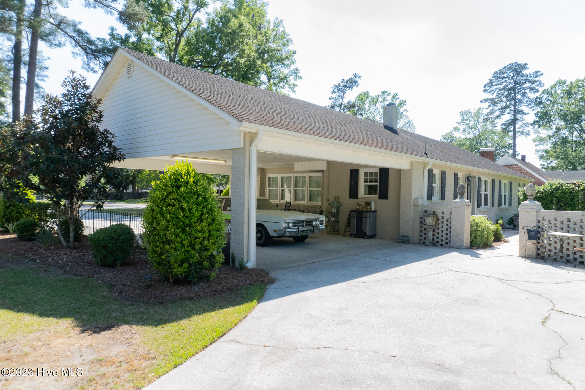 100567378 | Photo 29