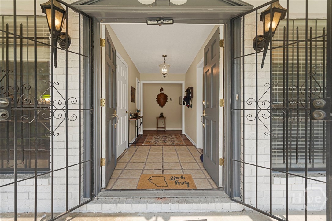 Photo 3 of Single family home for sale at 8811 Whitefield Ave, Savannah, GA 31406 | MLS# SA361019 | Listing updated on 2026-09-18