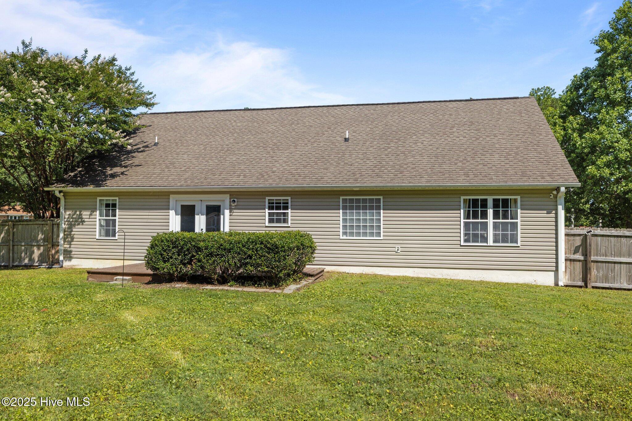1199 Nine Foot Road,Newport