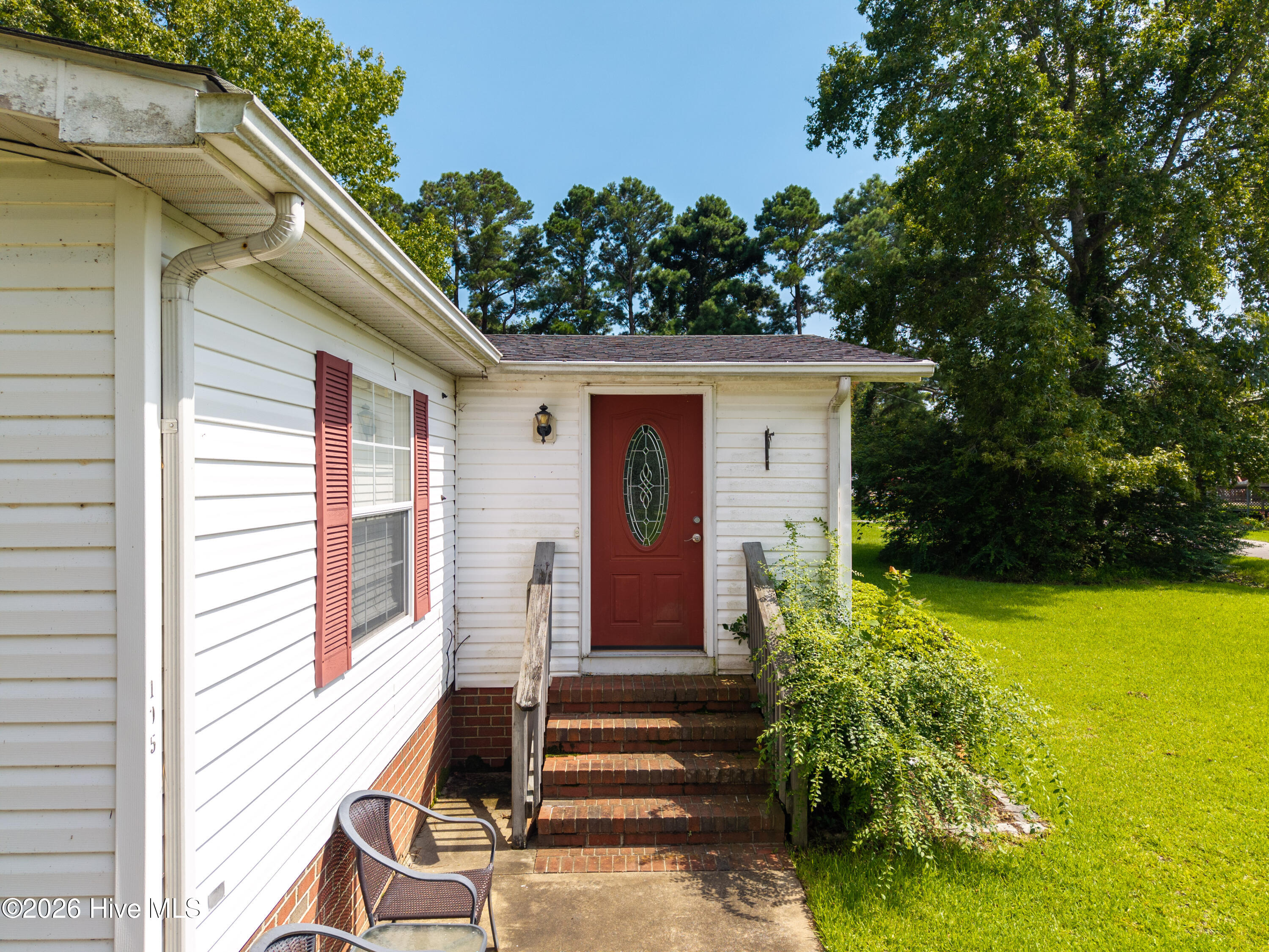 Exterior photo of 105 Avery Drive, Shiloh, NC 27974. MLS: 100592158