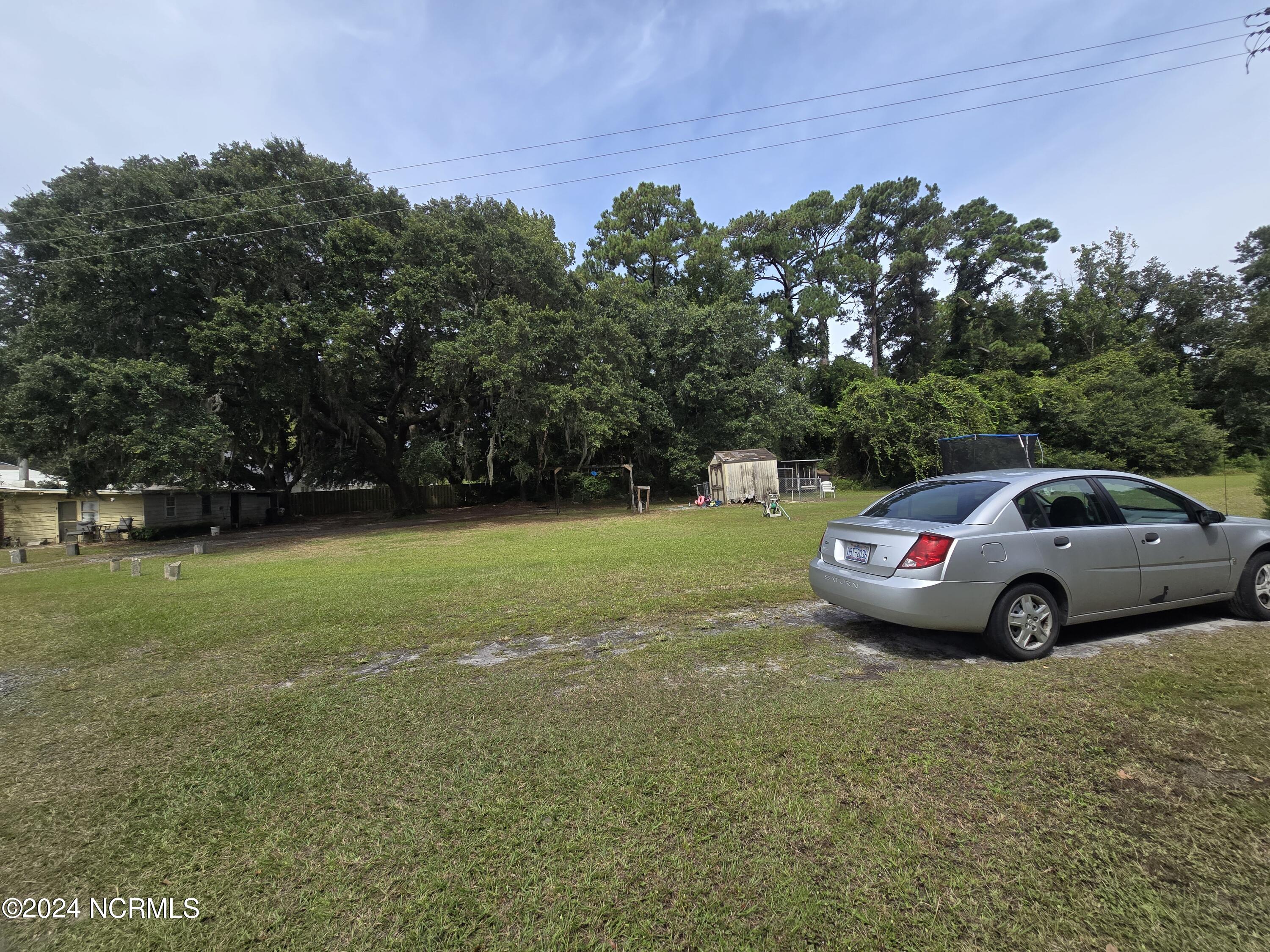 100466461 | Photo 16