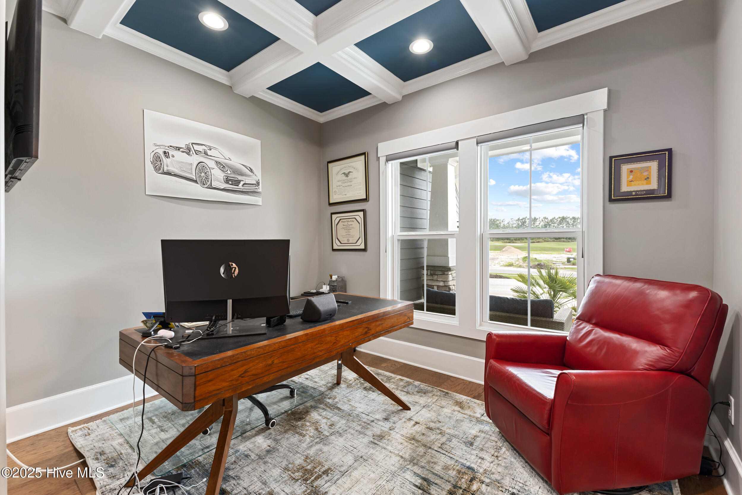 100550581 | Photo 28