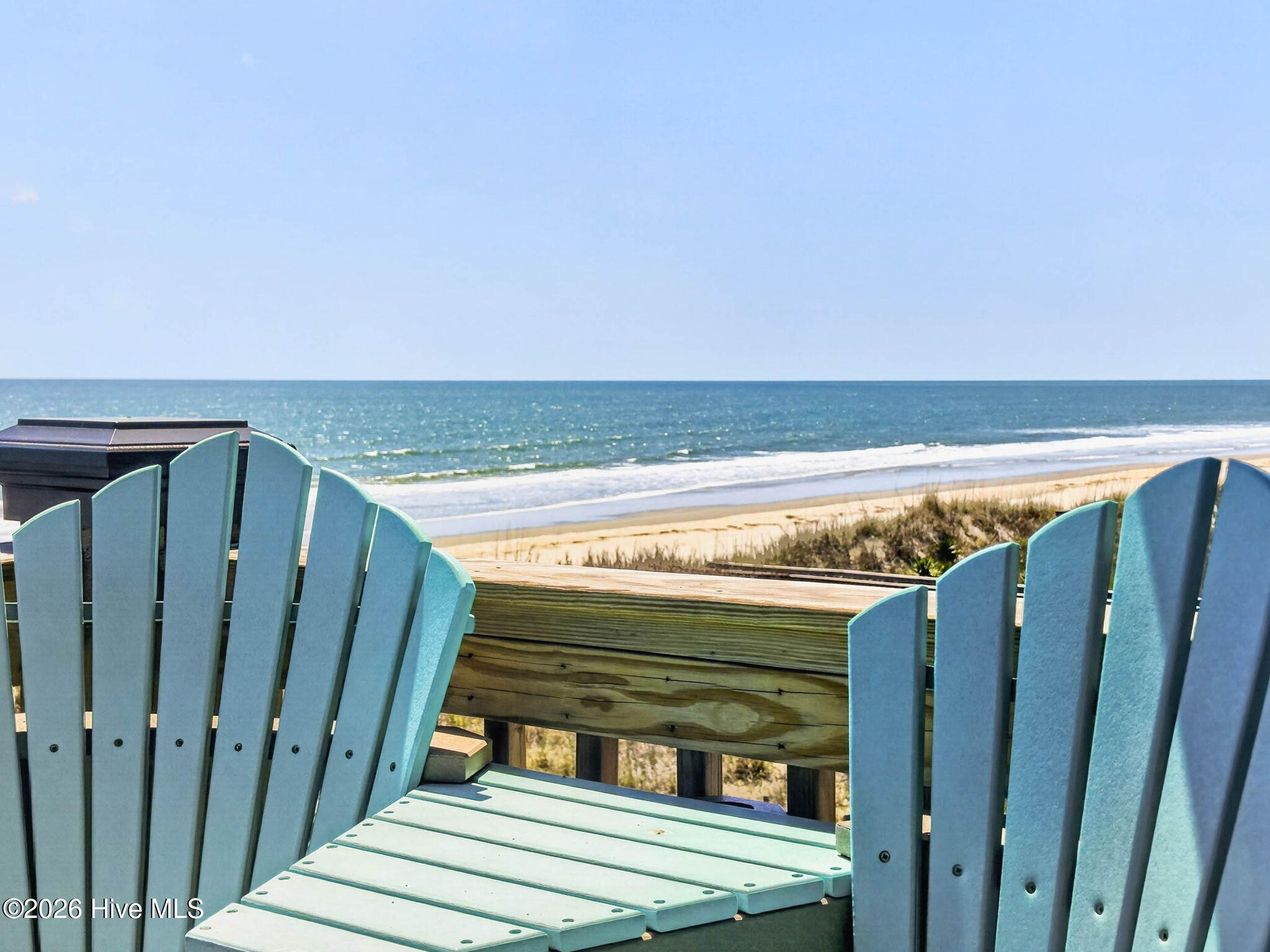 277 W First Street 2e, Ocean Isle Beach, NC 28469 – photo 4: Oceanfront