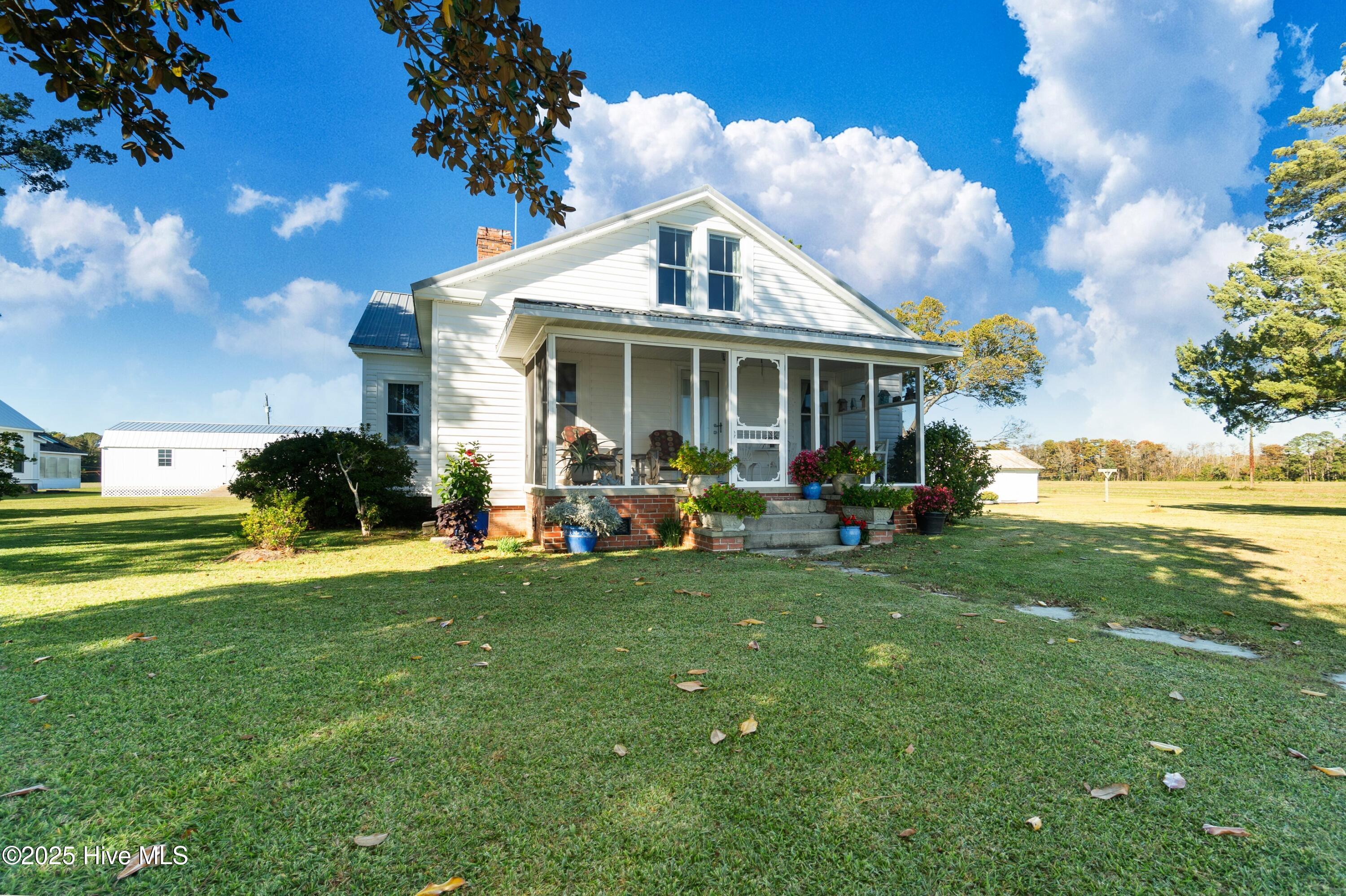 Homes for sale in Arapahoe, NC | 349 River Rd, Arapahoe, NC 28510 | MLS# 100539433