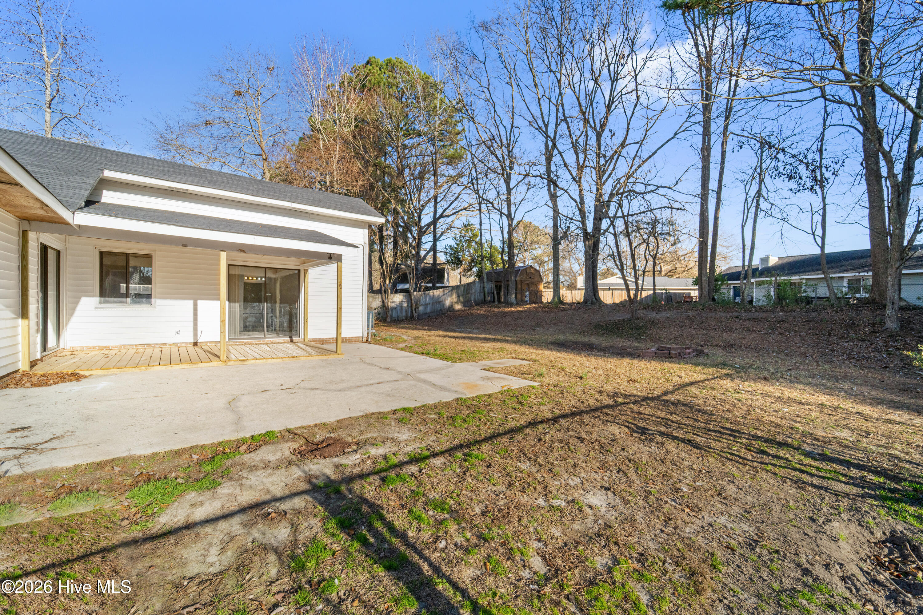 100543463 | Photo 17