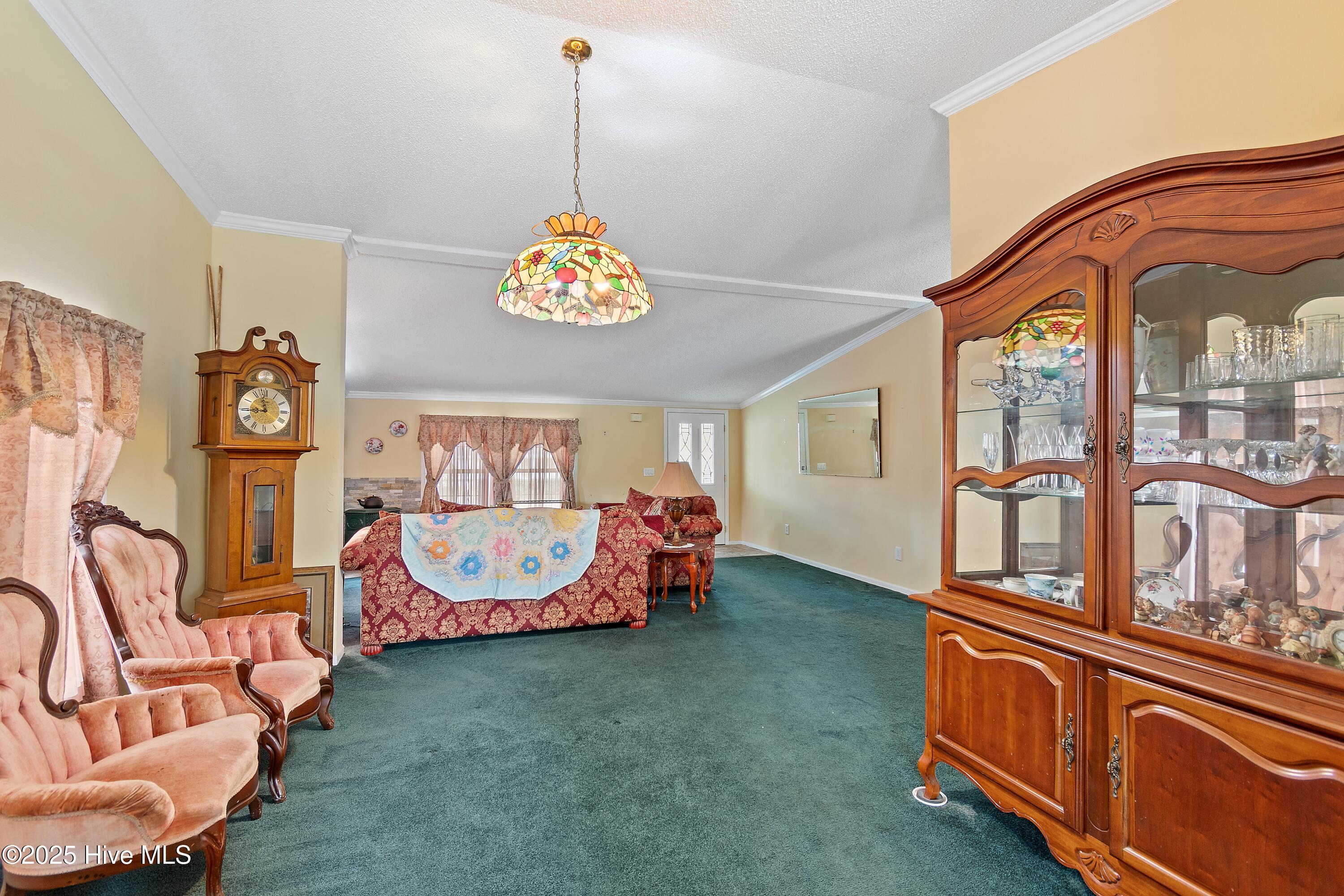 100542412 | Photo 20