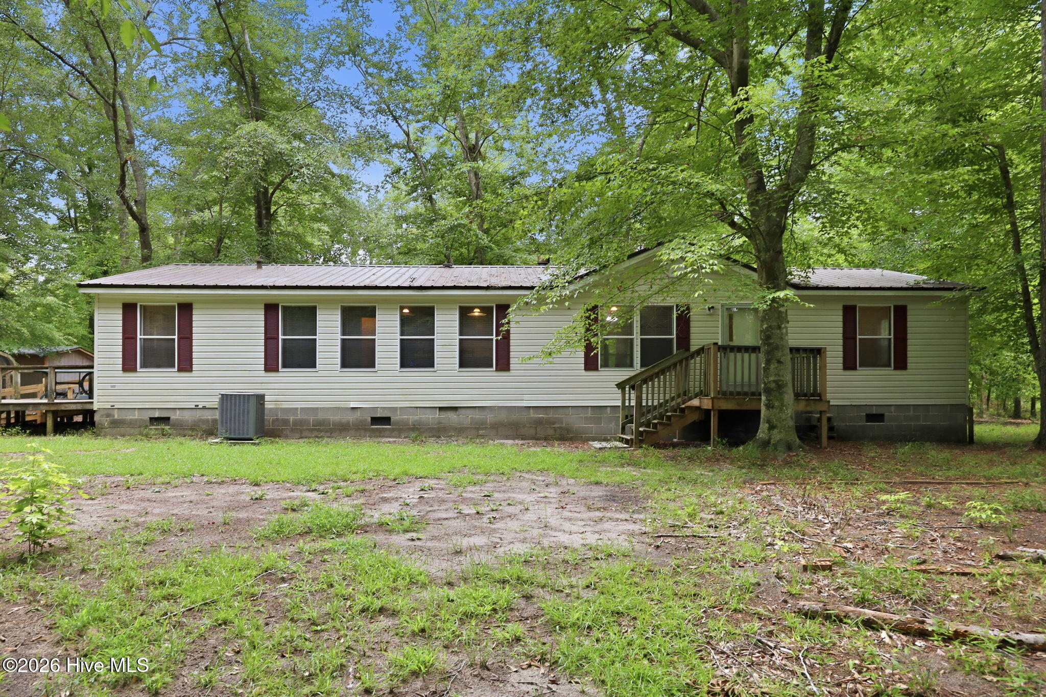 Exterior photo of 800 Okie Acres Lane, Greenville, NC 27834. MLS: 100593924