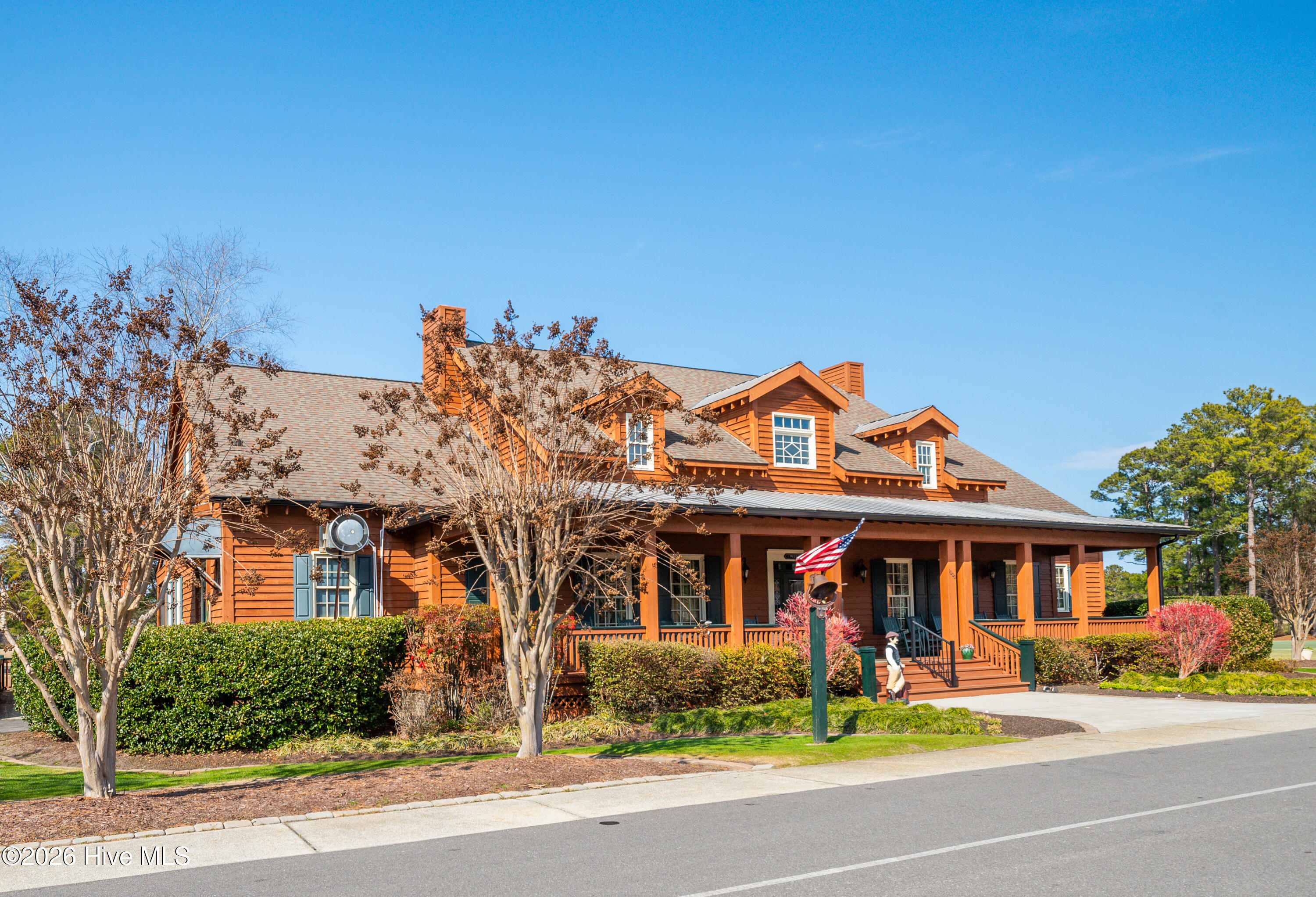 100547113 | Photo 49