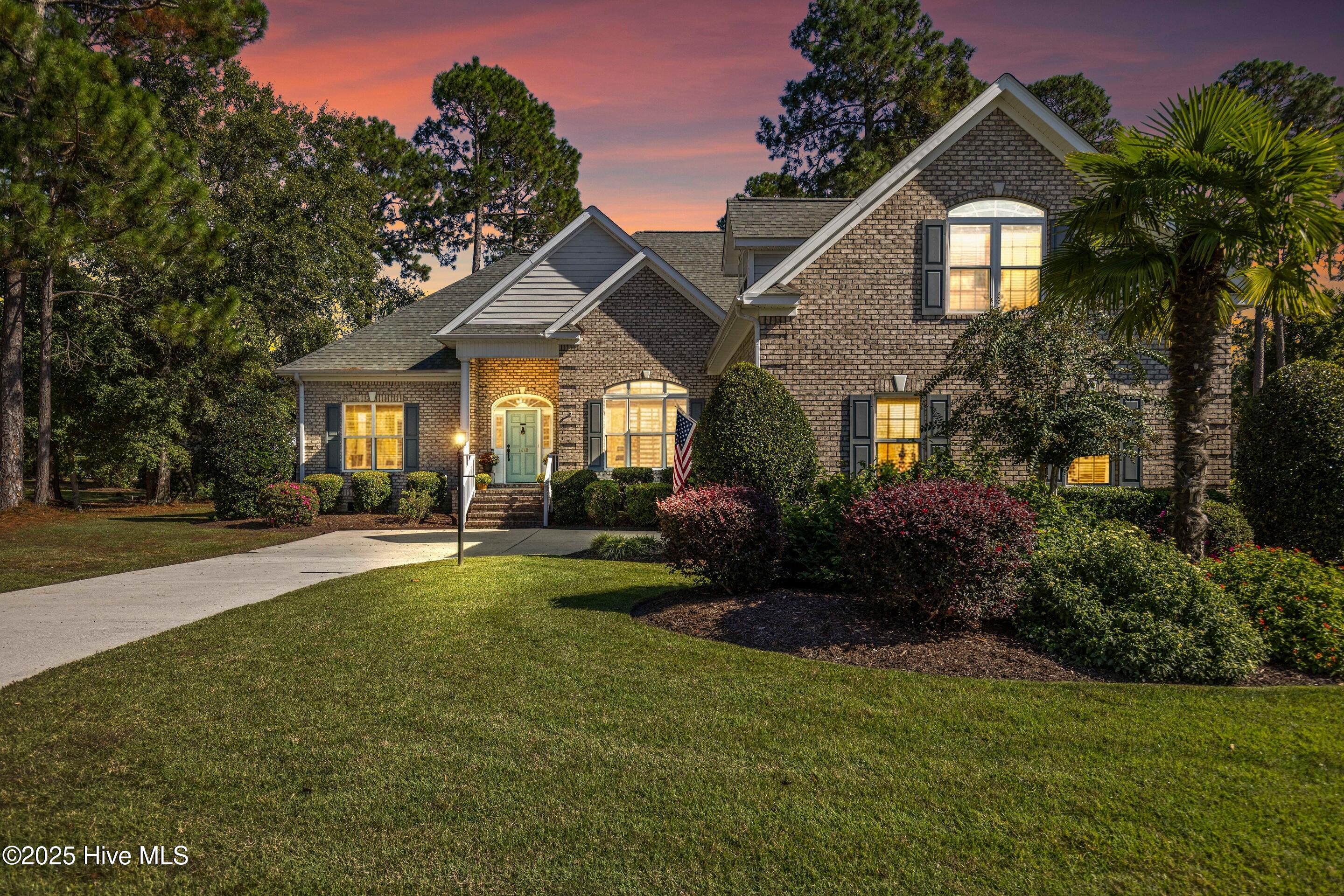 100538376 | Photo 70