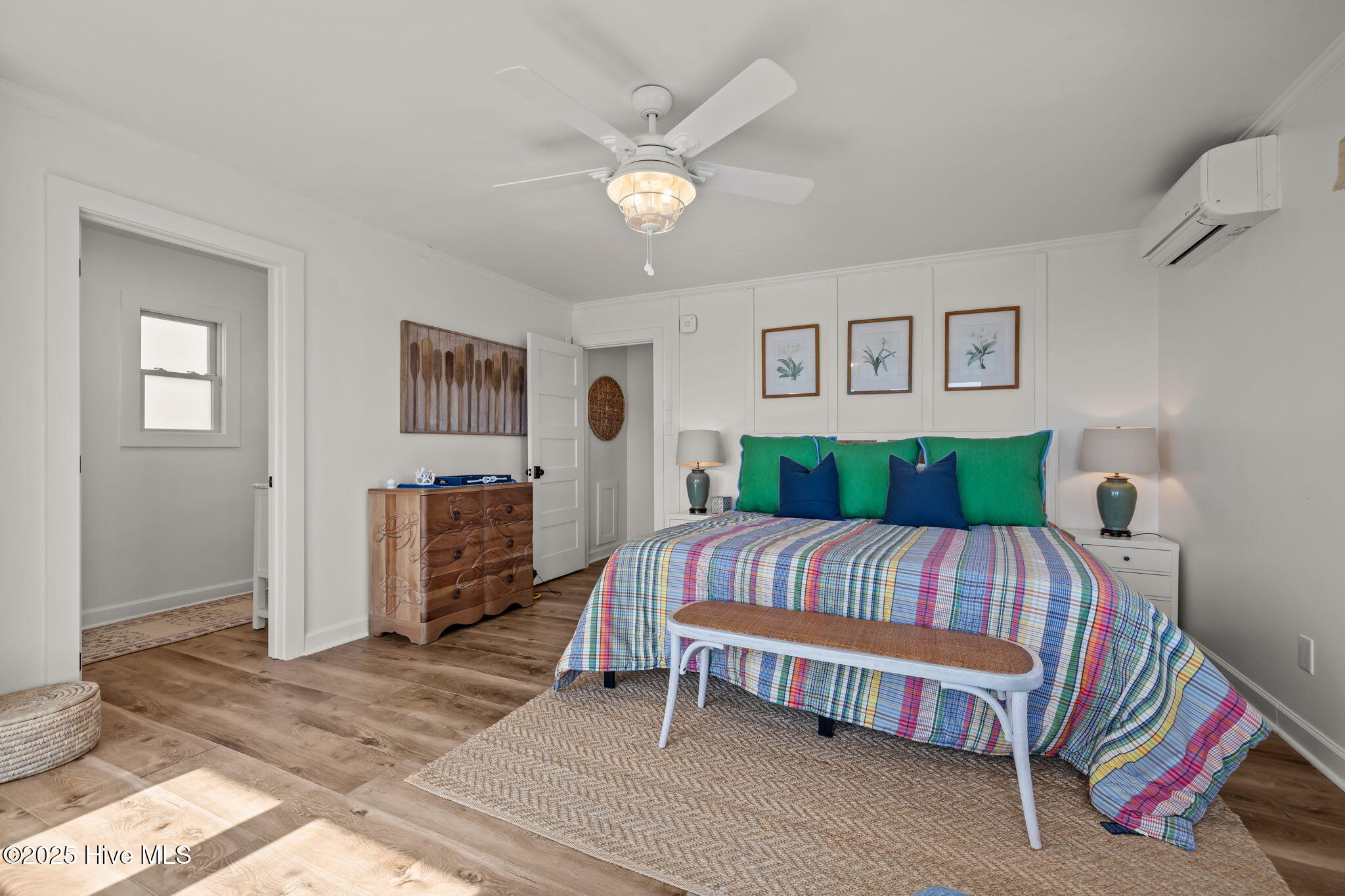 100536314 | Photo 35