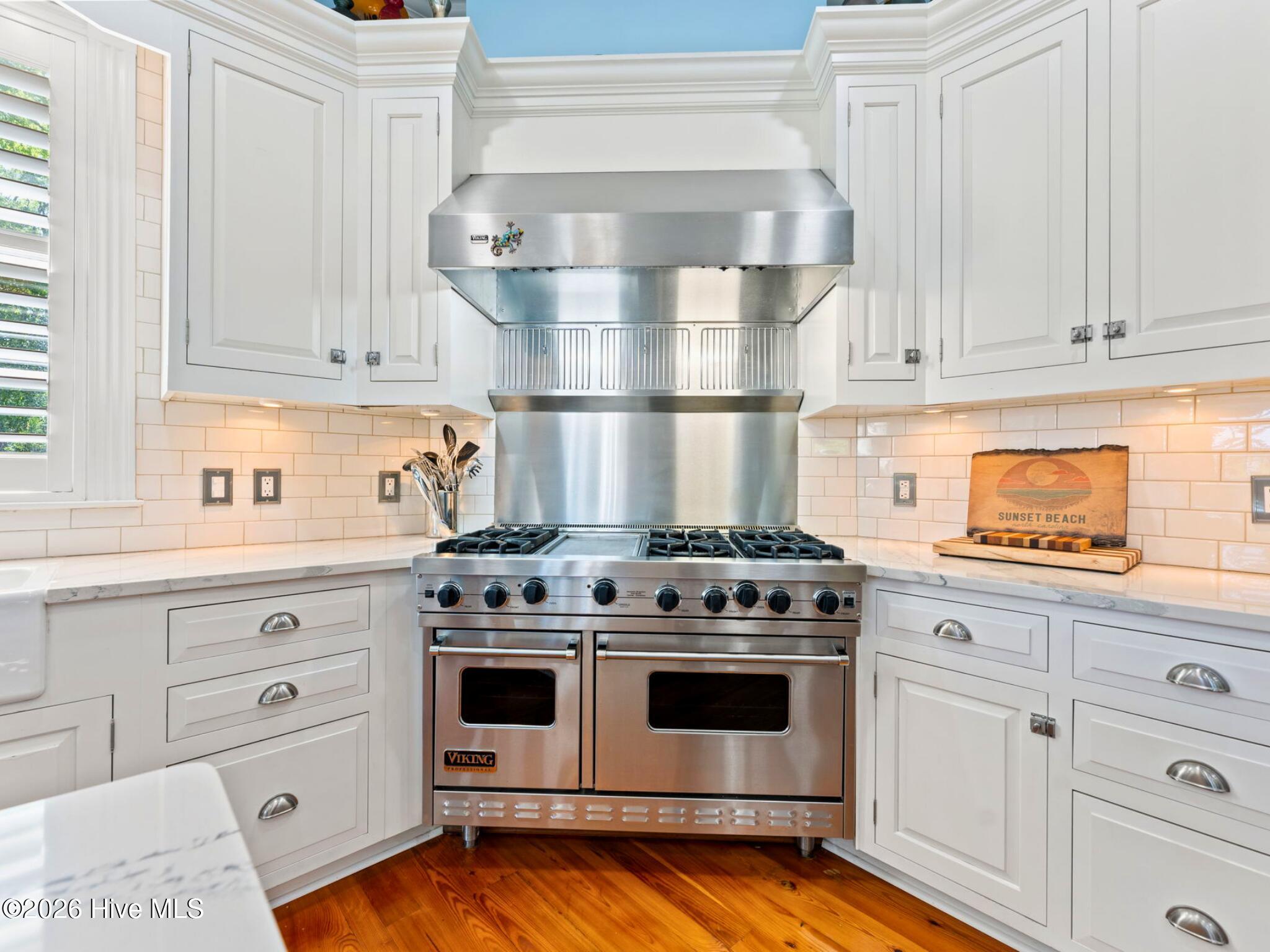 100568629 | Photo 20