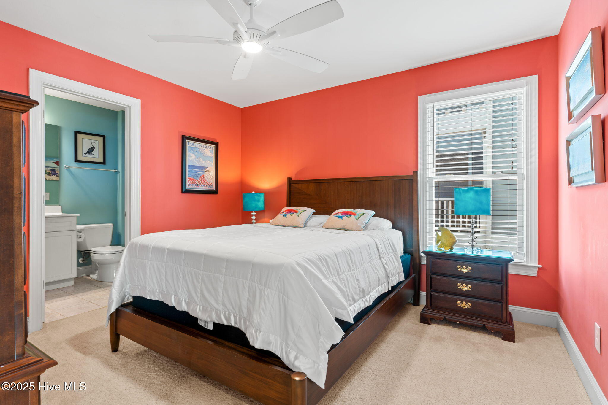 100542576 | Photo 55