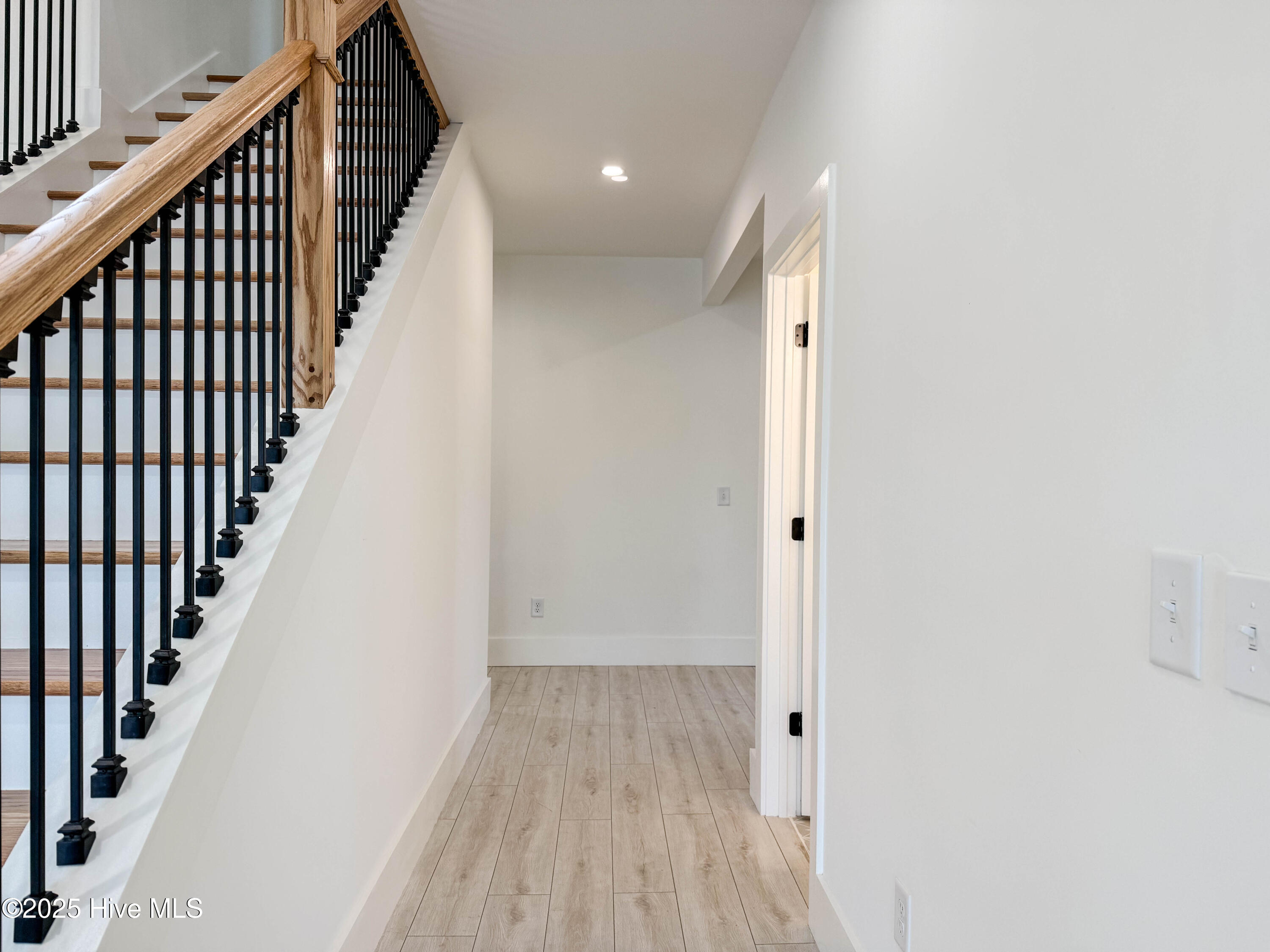 100539536 | Photo 105