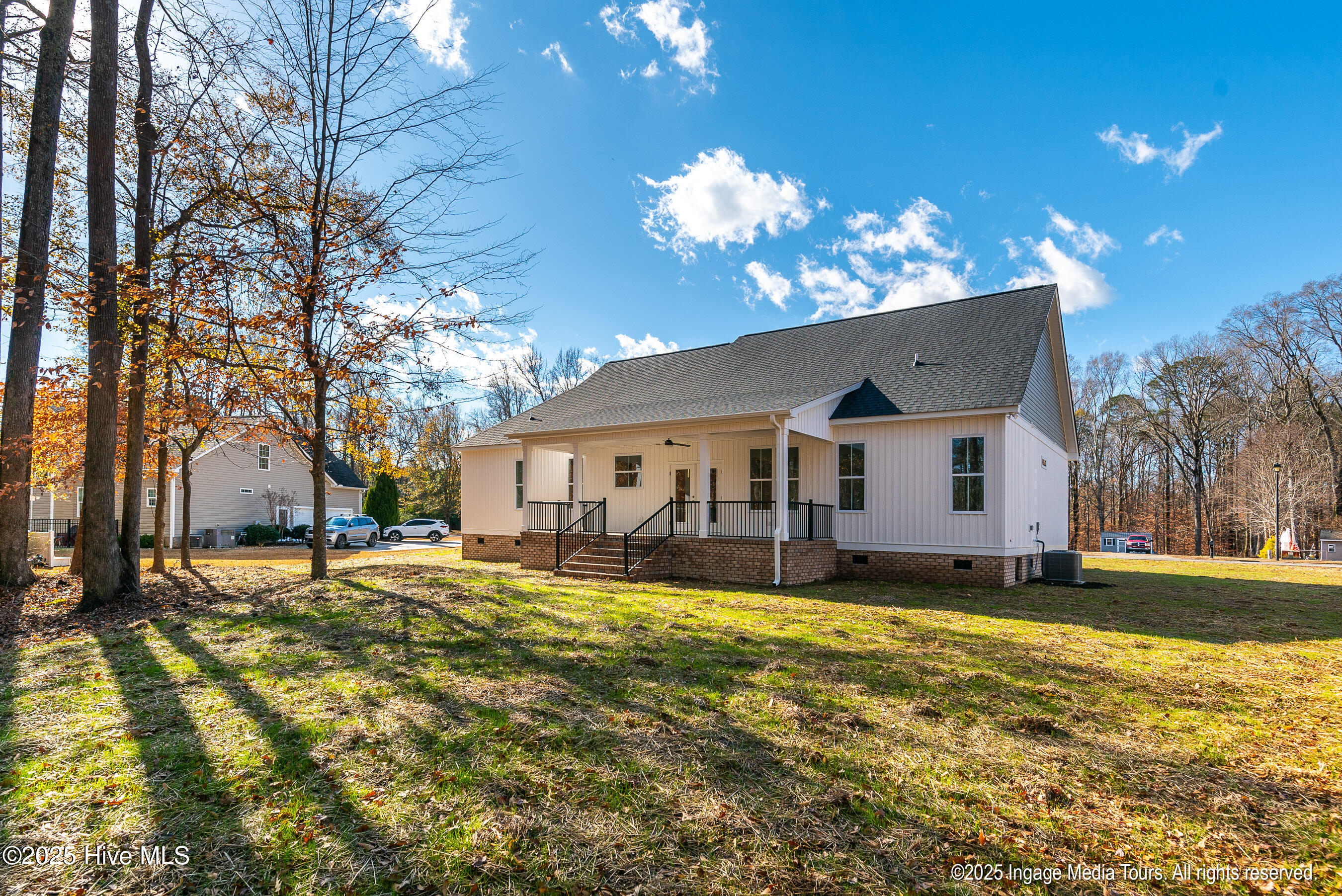 121 Castle Court, Washington, NC, 27889