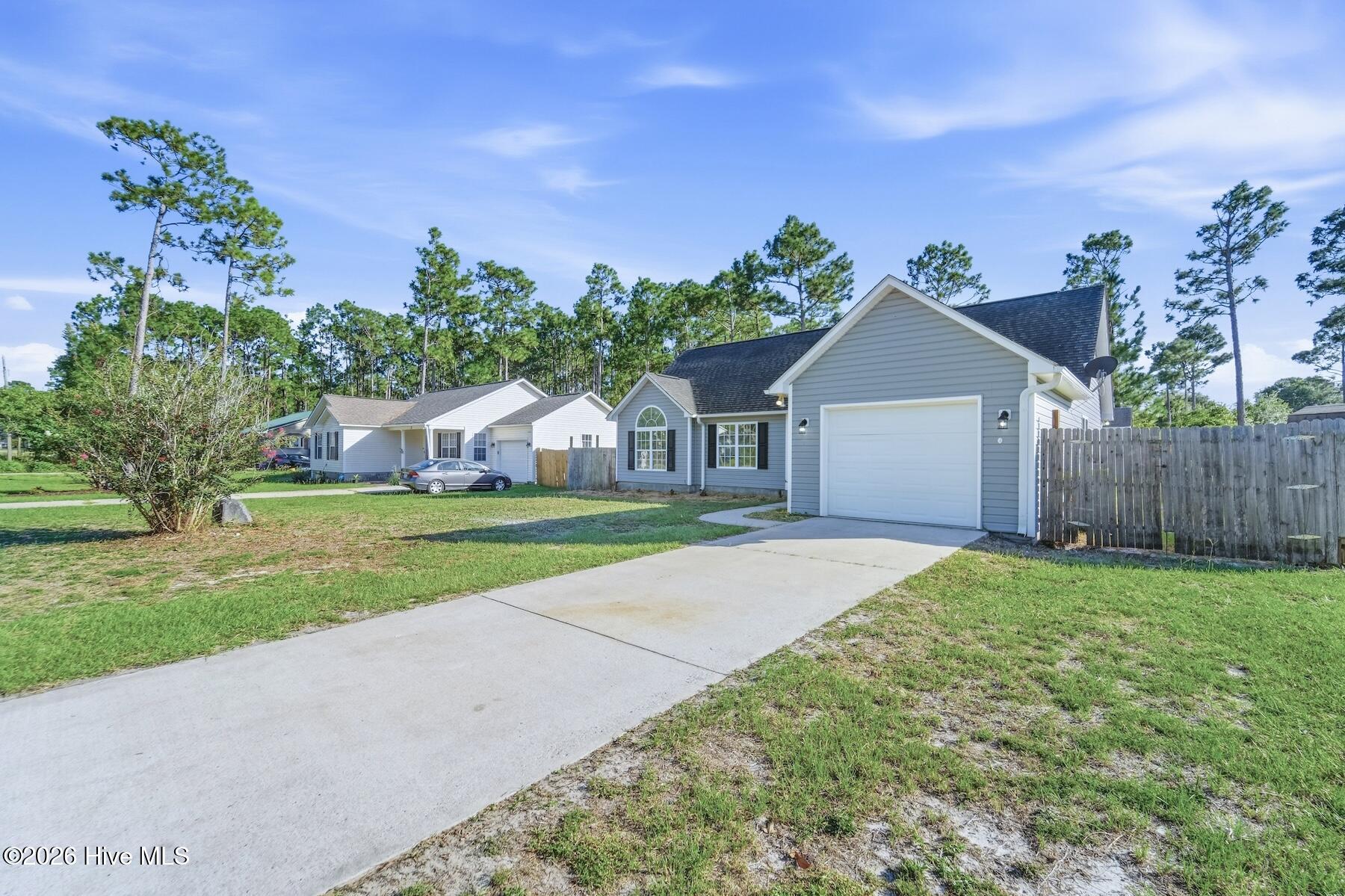 Photo 2 of Single family home for sale at 20 S Shelby Rd, Southport, NC 28461 | MLS# 100604849 | Listing updated on 2026-09-19