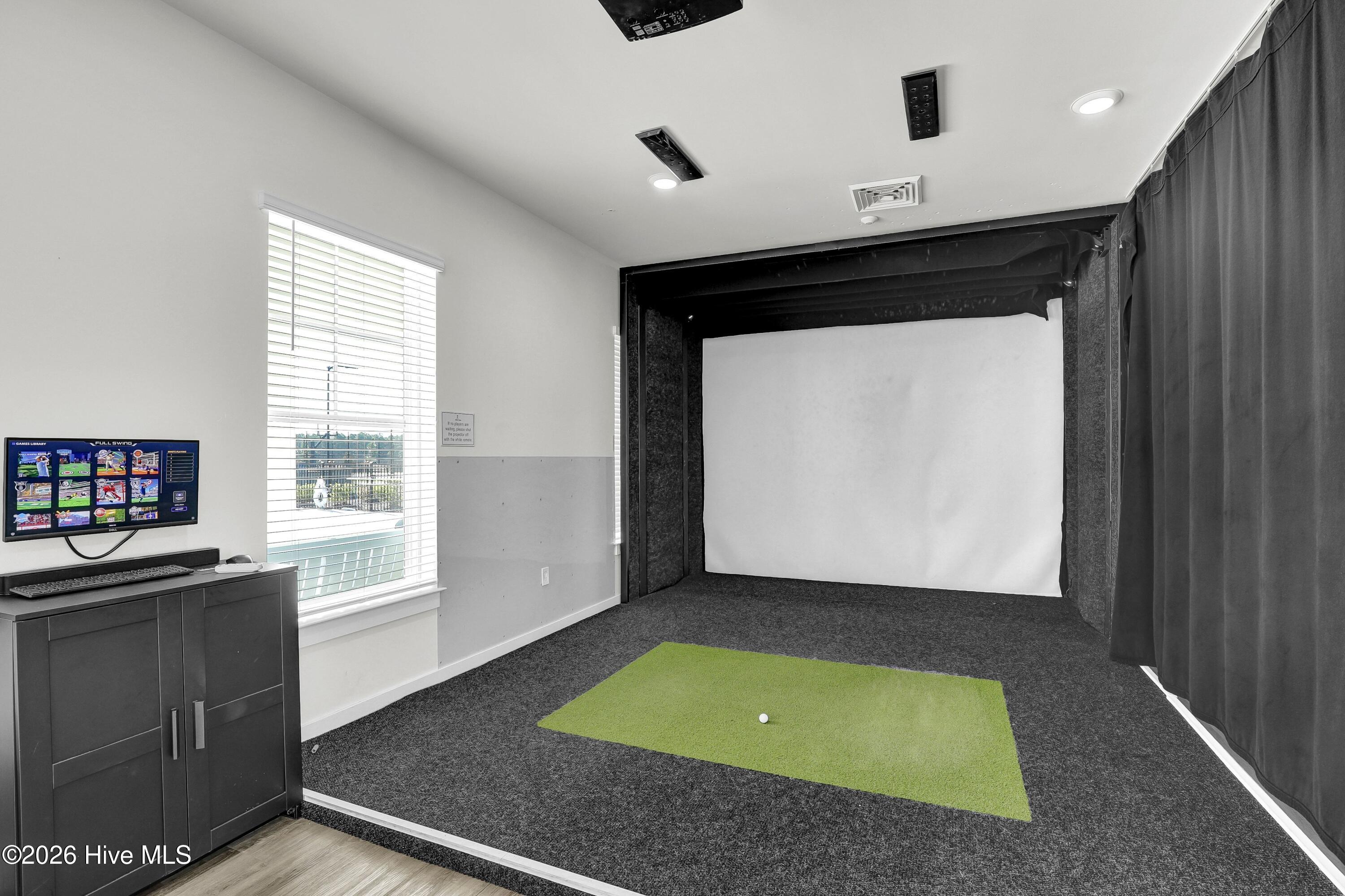 100558236 | Photo 55