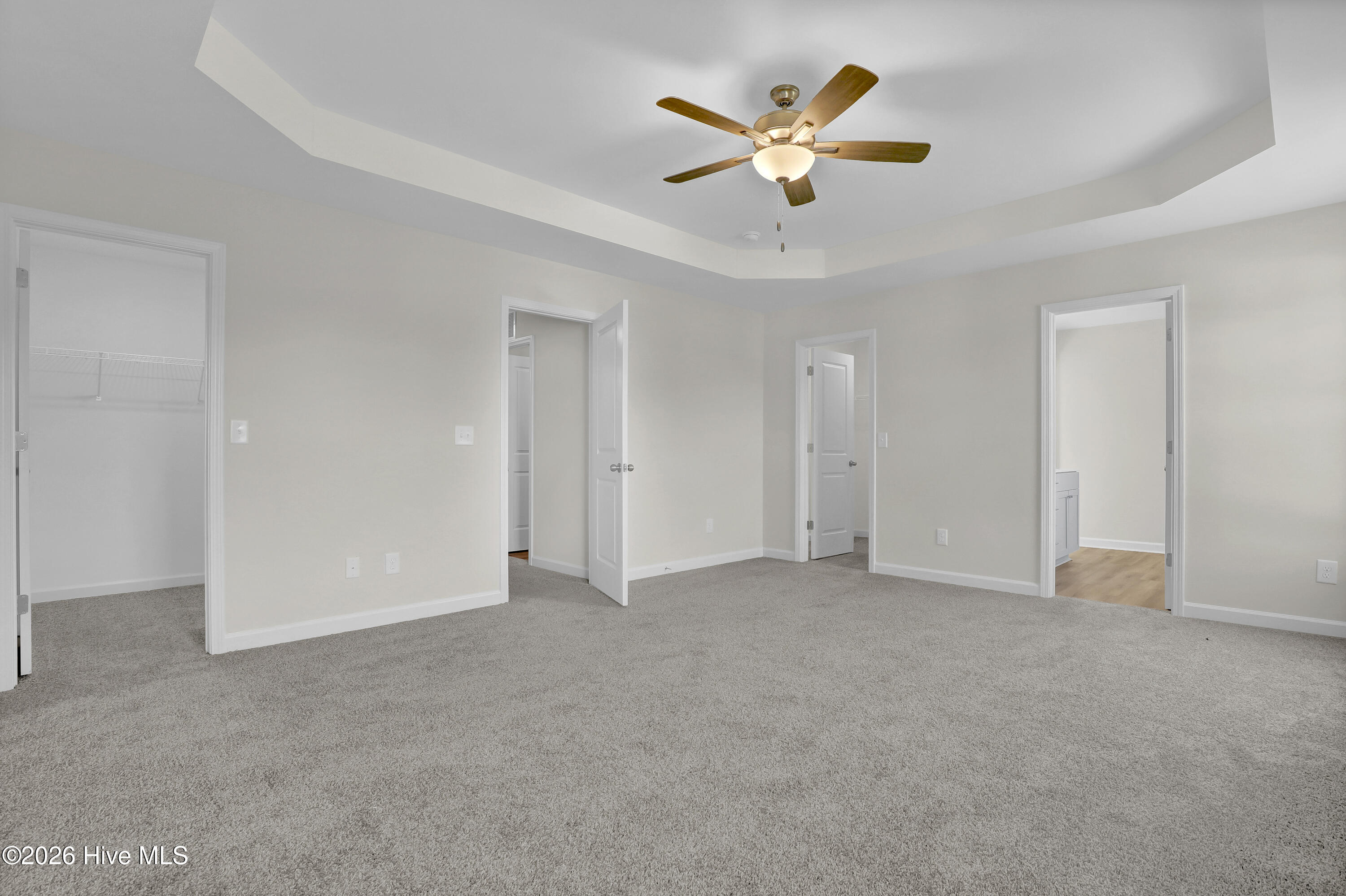 100509552 | Photo 18