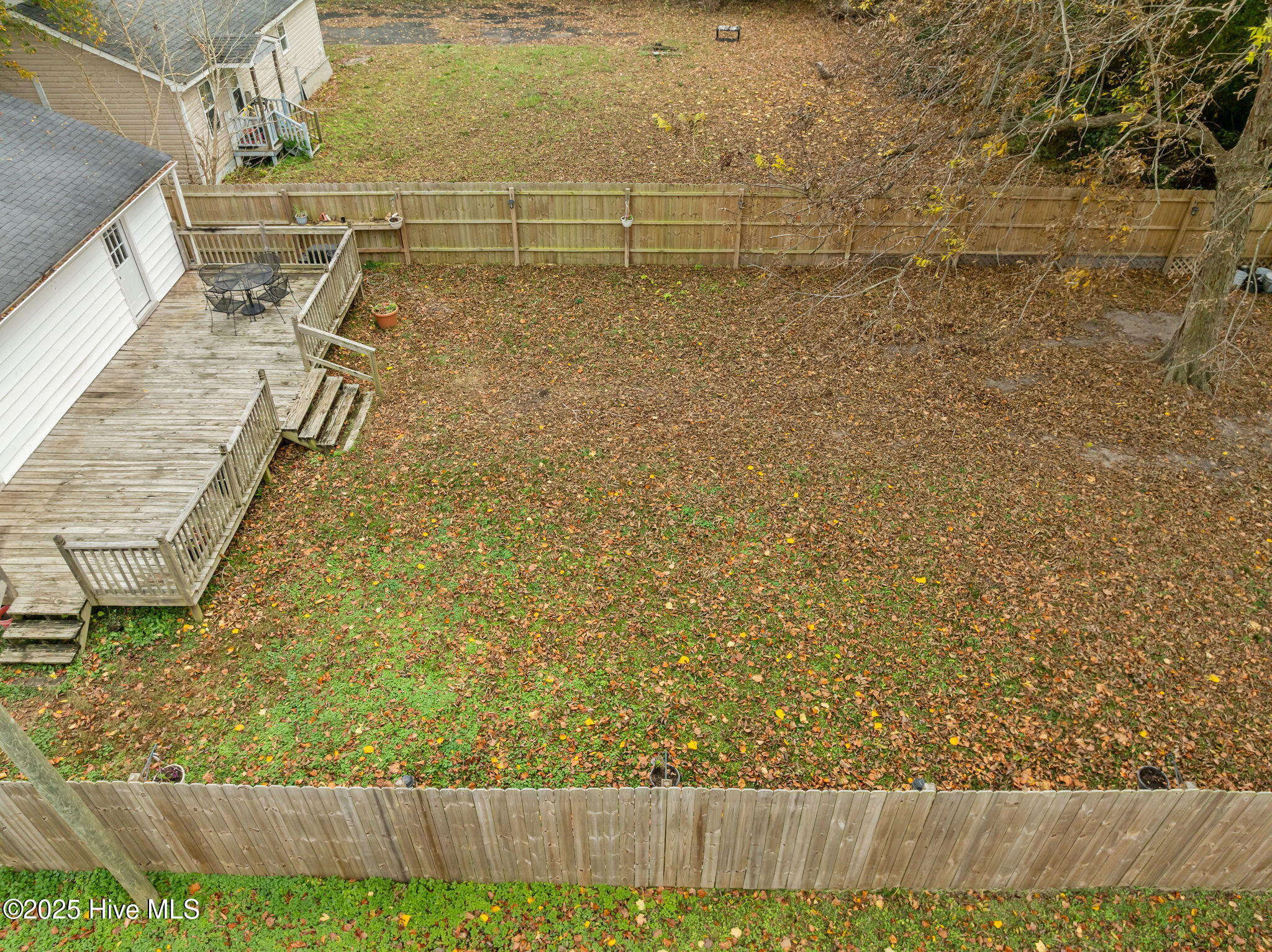 100549332 | Photo 27