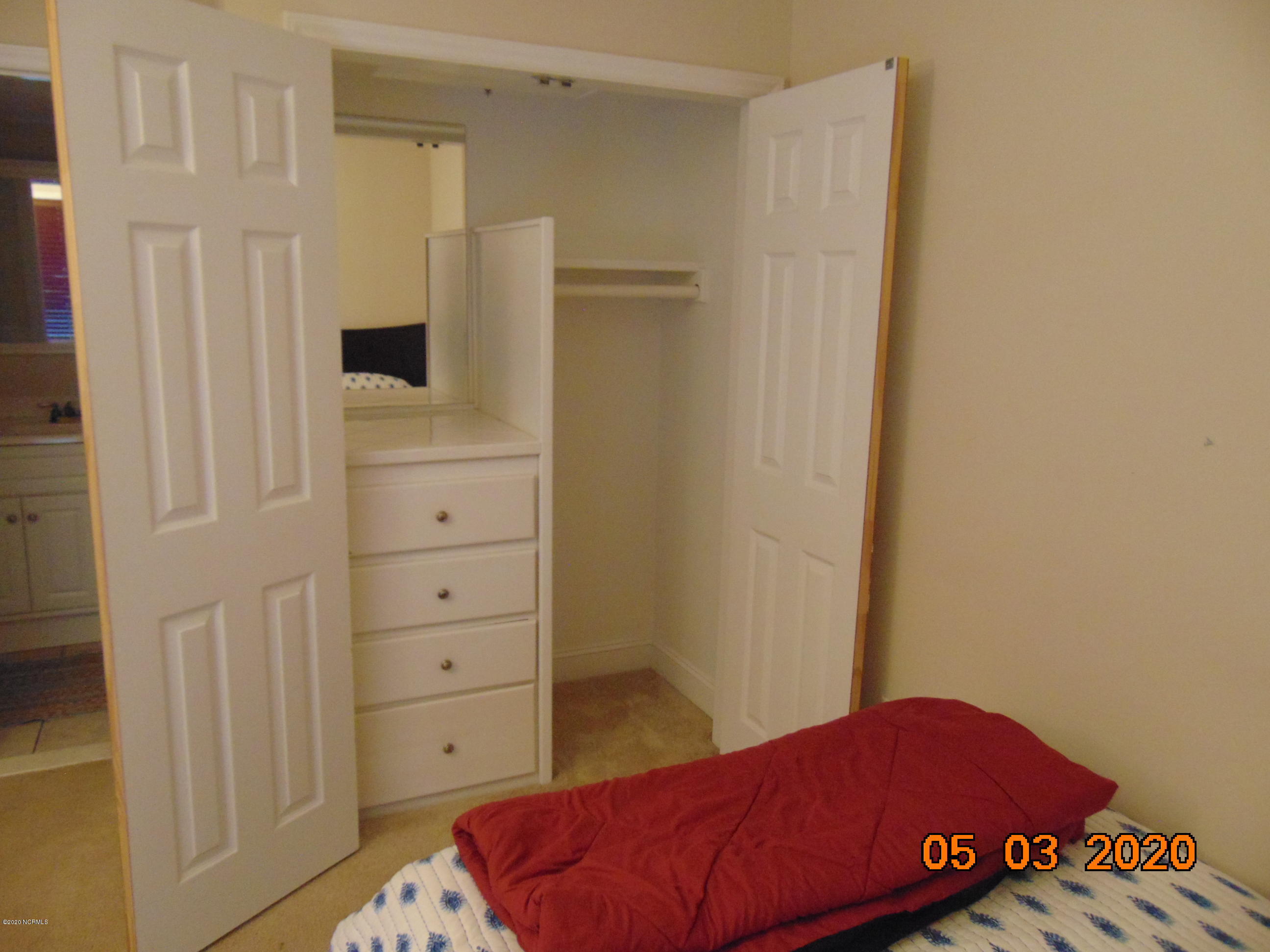 100542950 | Photo 18