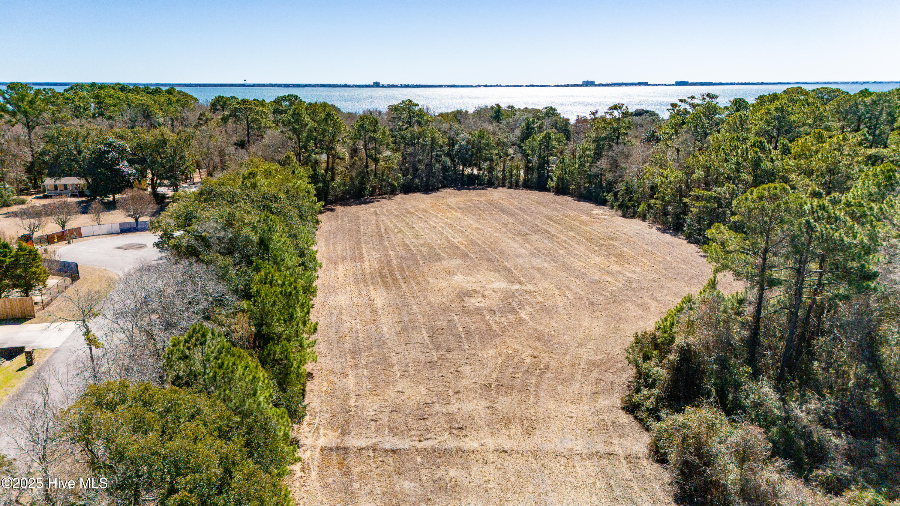 1559 Nc-24, Newport, NC, 28570