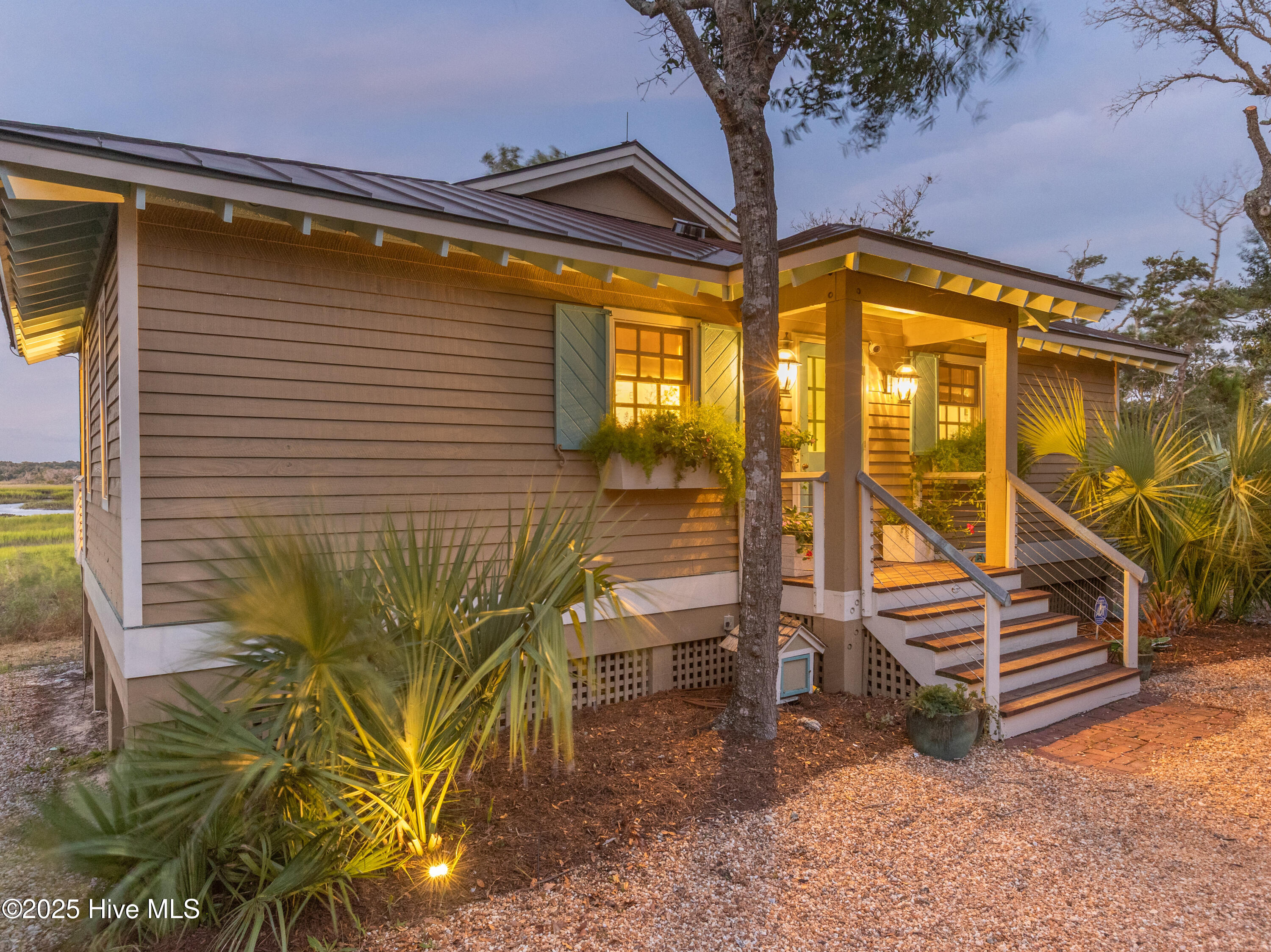 100531454 | Photo 47