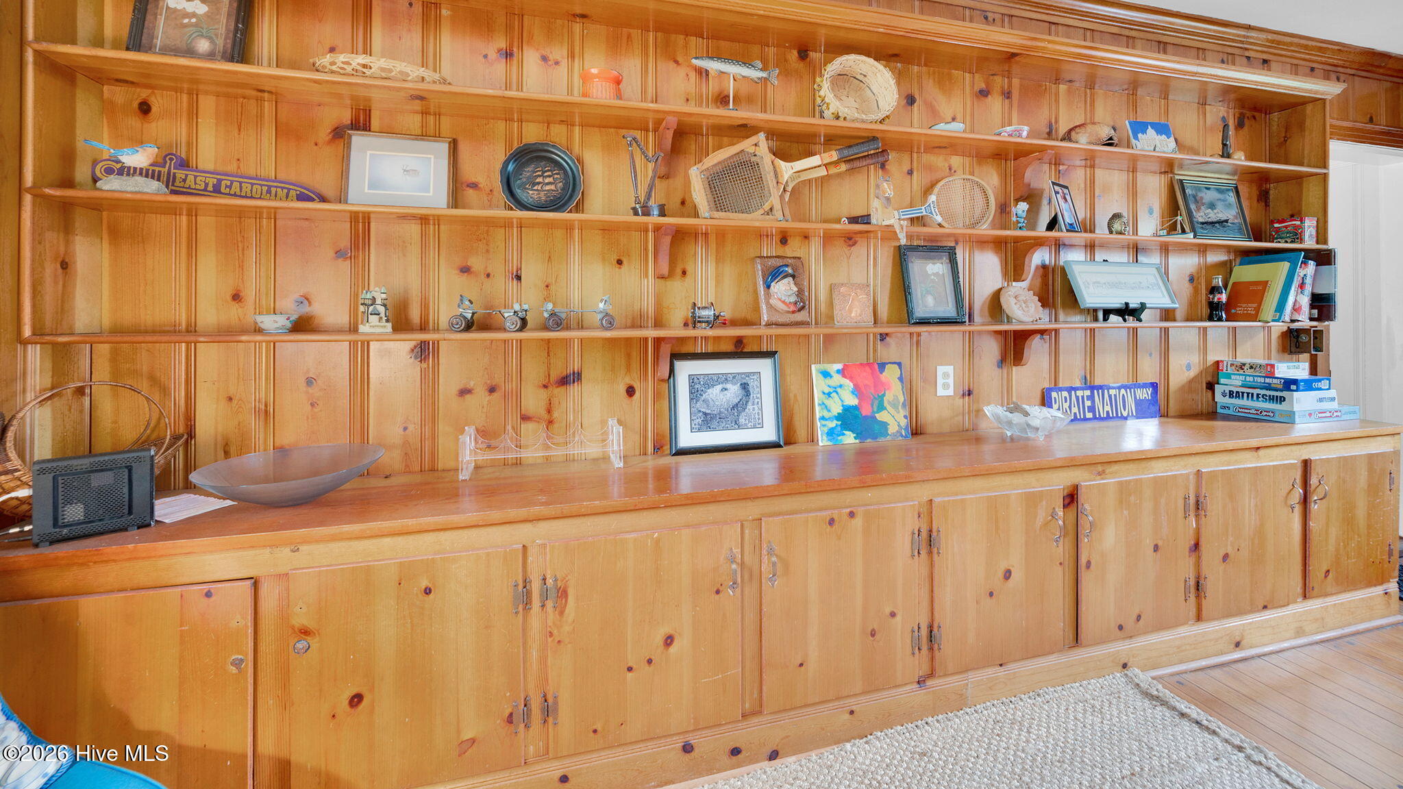 39-web-or-mls-1902 Sherwood Drive-39