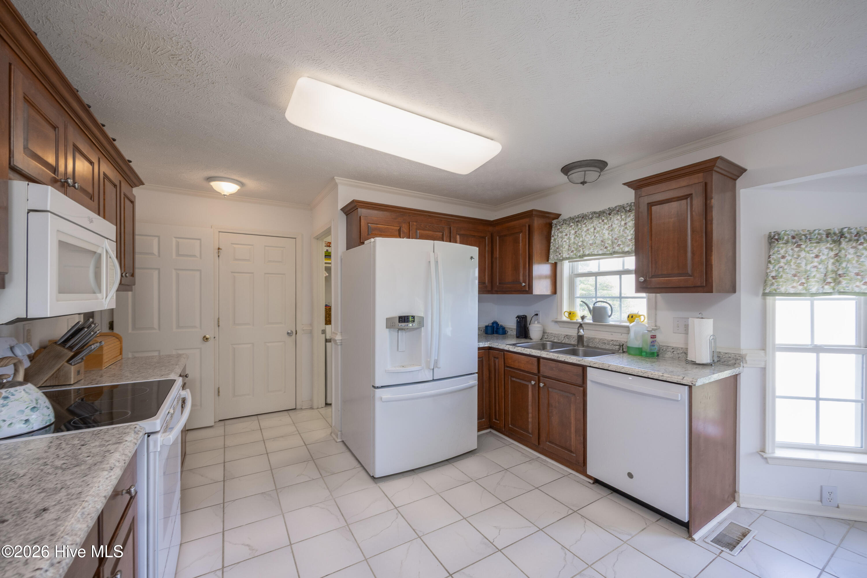 3rd image of 424 Cedar Lake Ln, Clinton, NC 28328 | MLS# 100596327