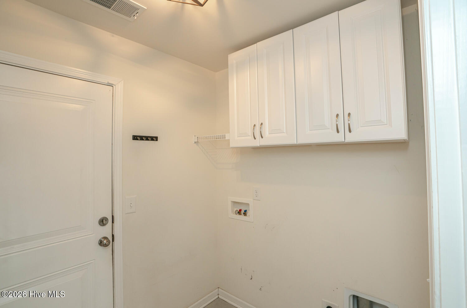 100556684 | Photo 10