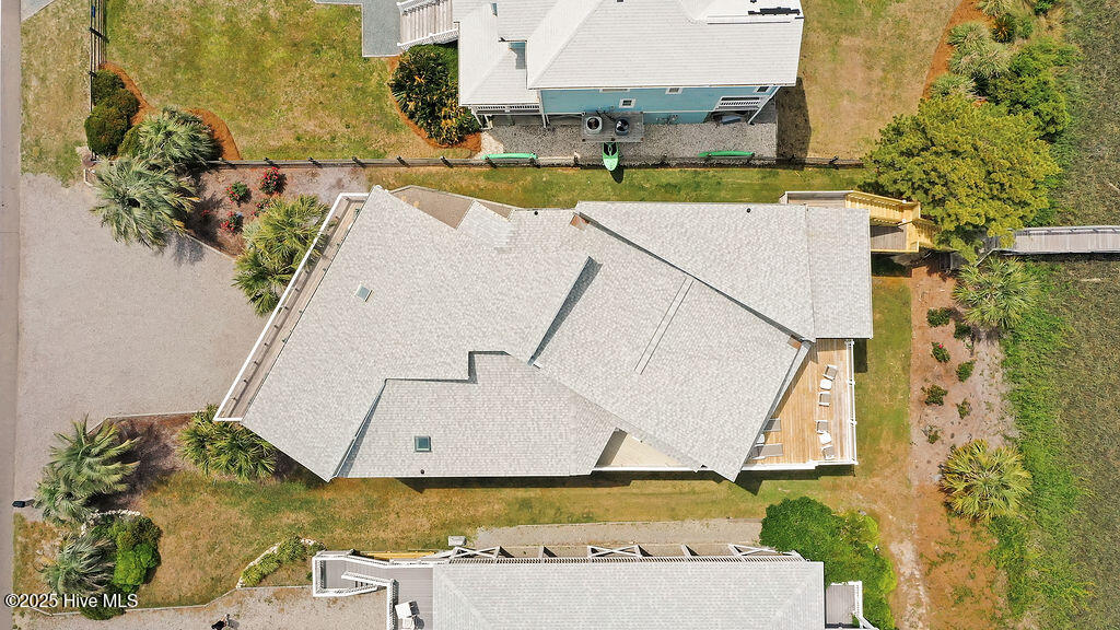 100508979 | Photo 110