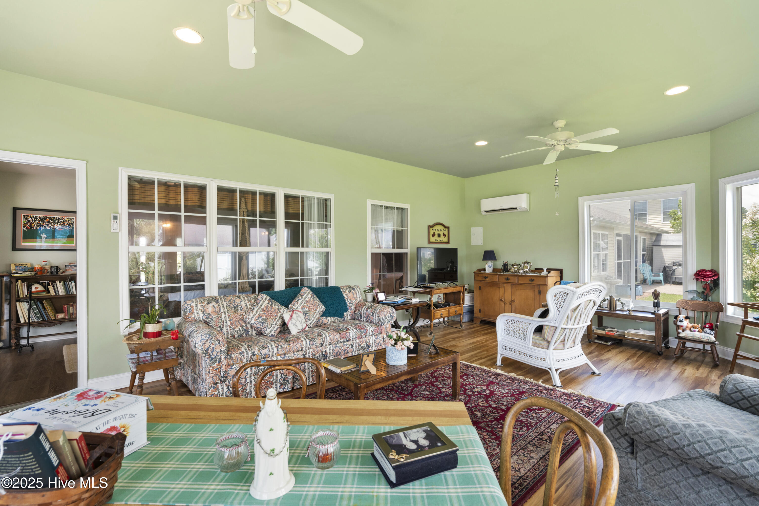 100521862 | Photo 41