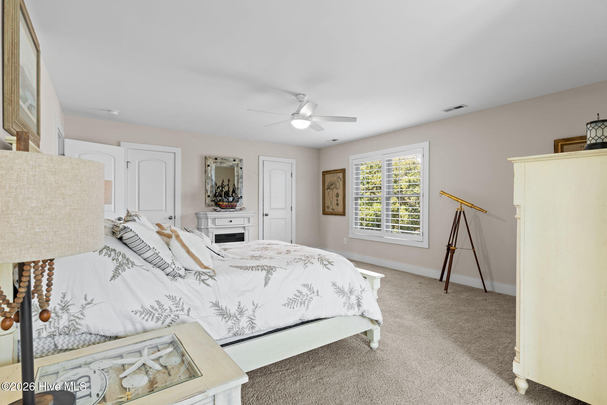 100560331 | Photo 30