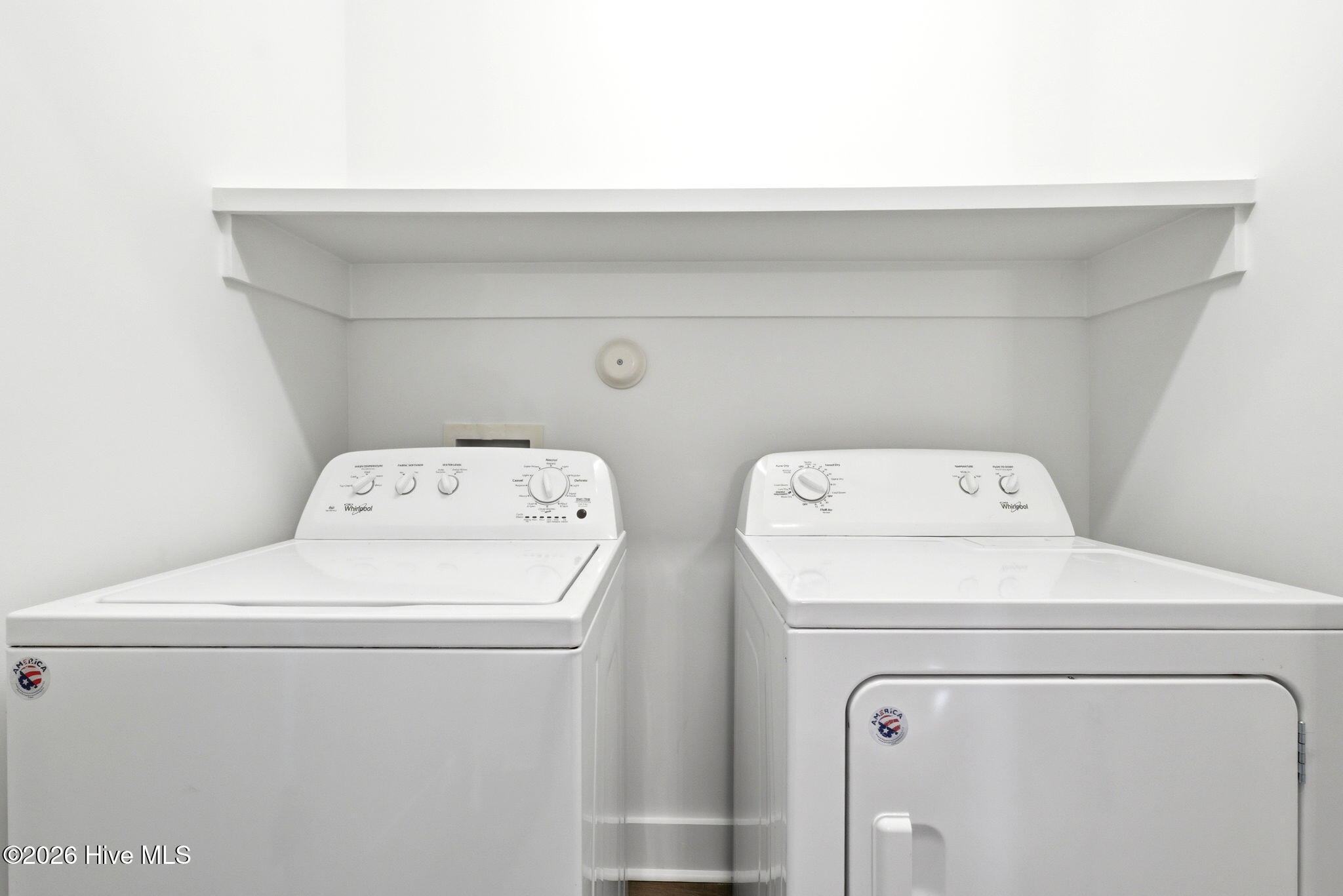 100564360 | Photo 15