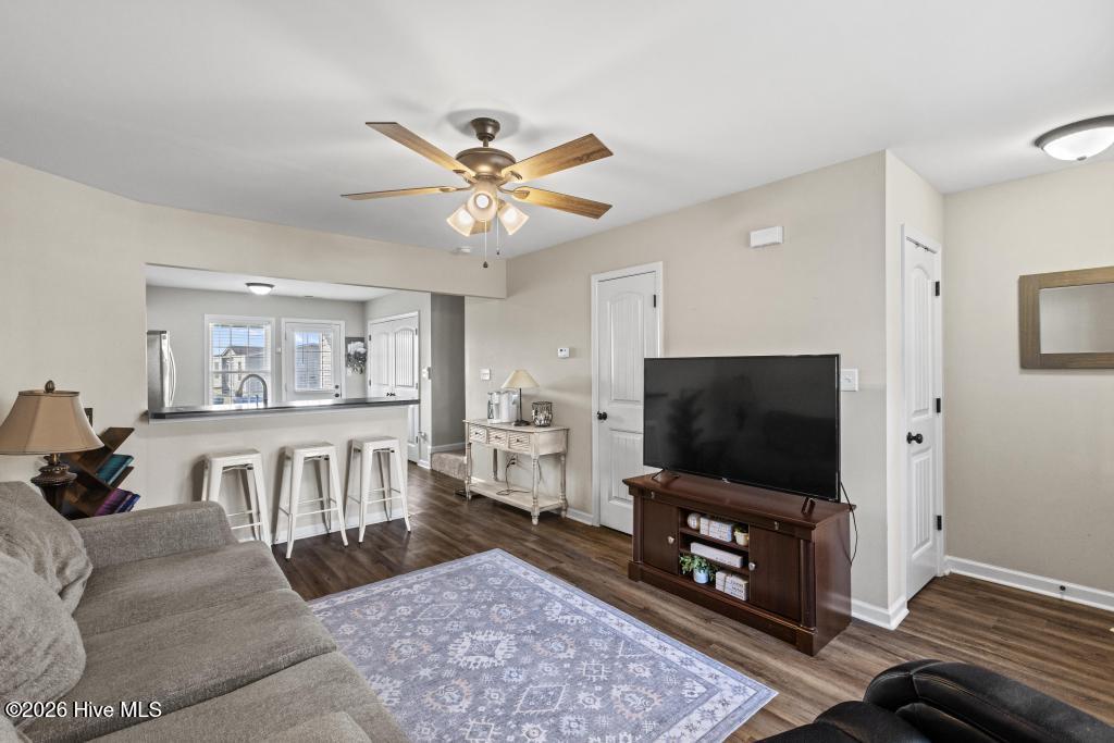152 Cornerstone Drive, Beulaville, NC 28518 – photo 6: living room 2