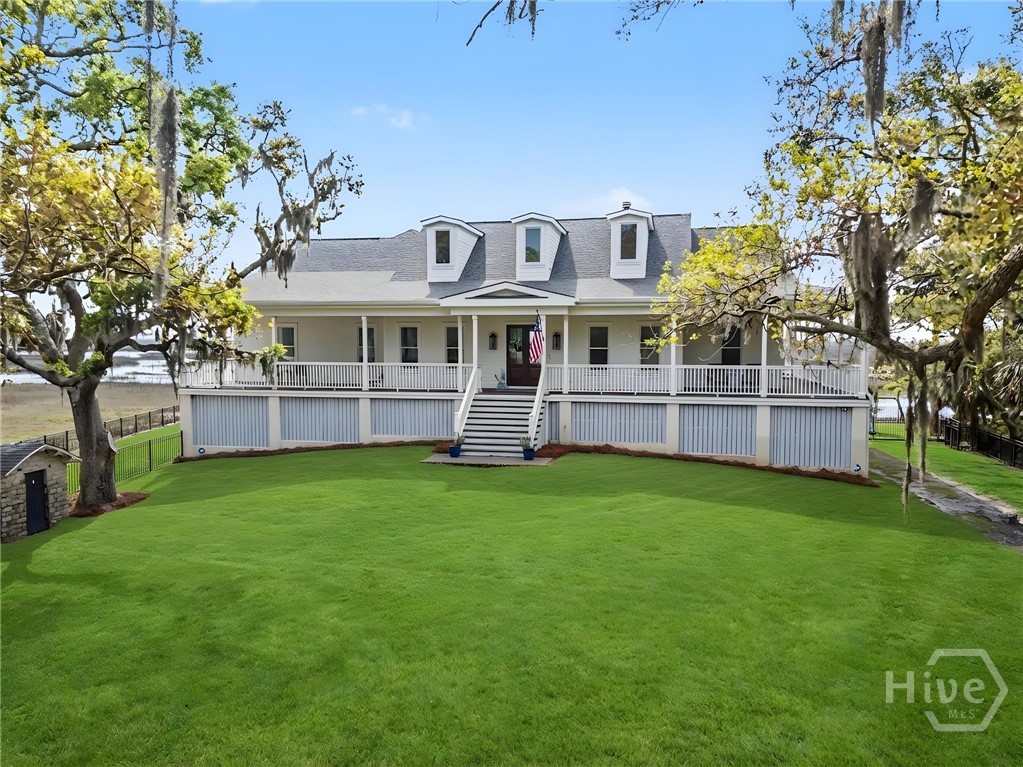 Waterfront Estate situated on 2.78 Acres