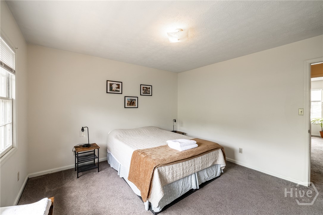 119 Eaglewood Way