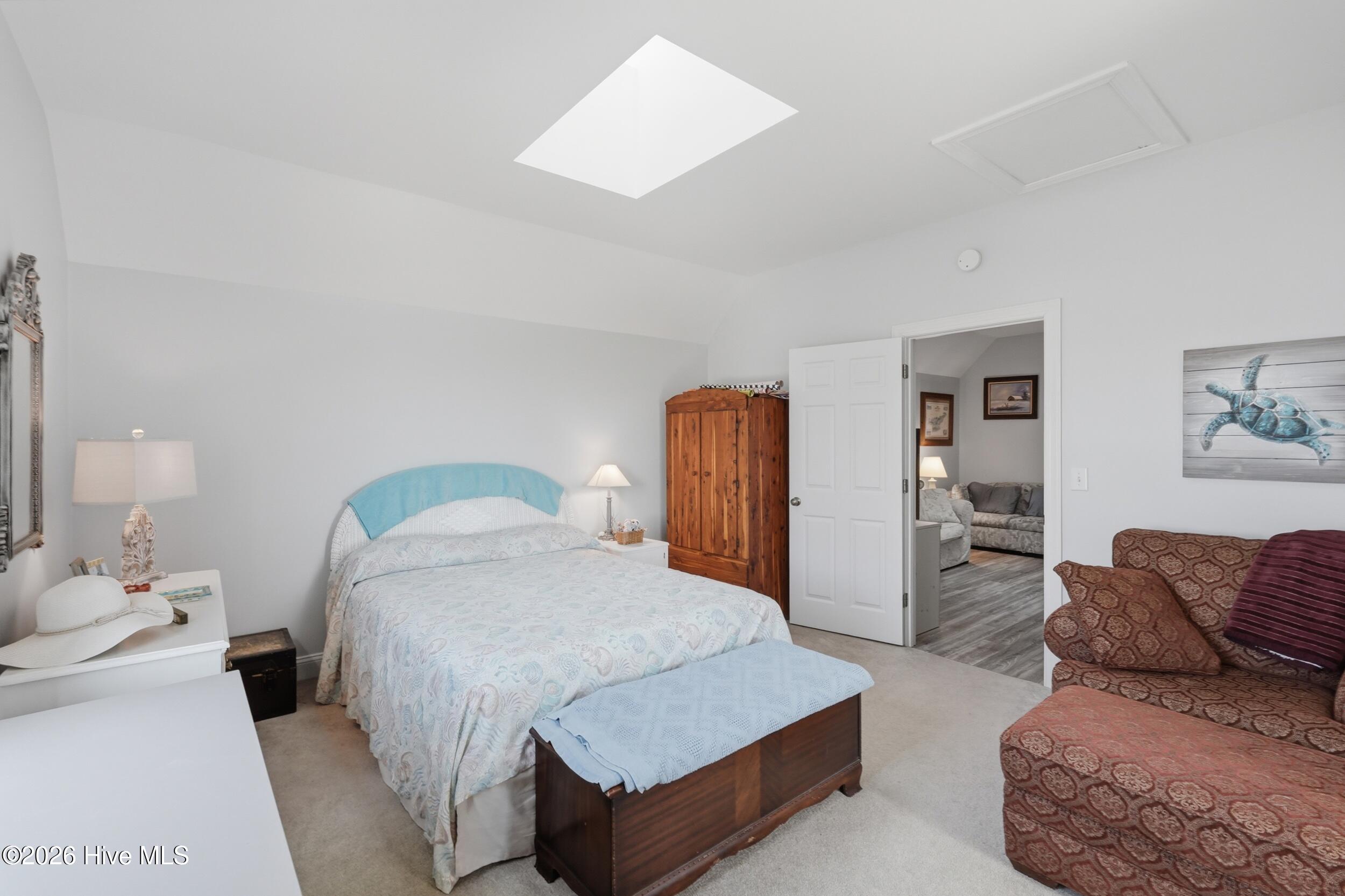 100561994 | Photo 59