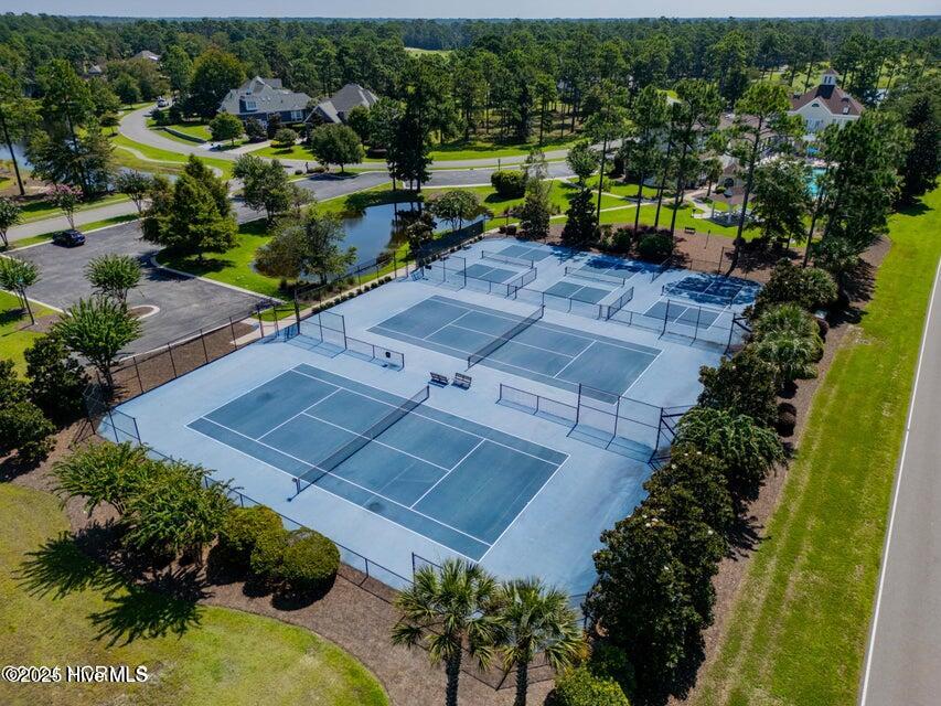 100512687 | Photo 26